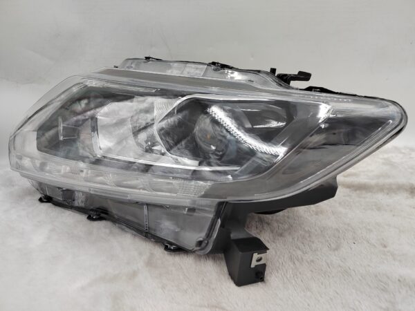 NISSAN X-TRAIL 2014-2016 LED L.H.S HEADLIGHT ASSEMBLY