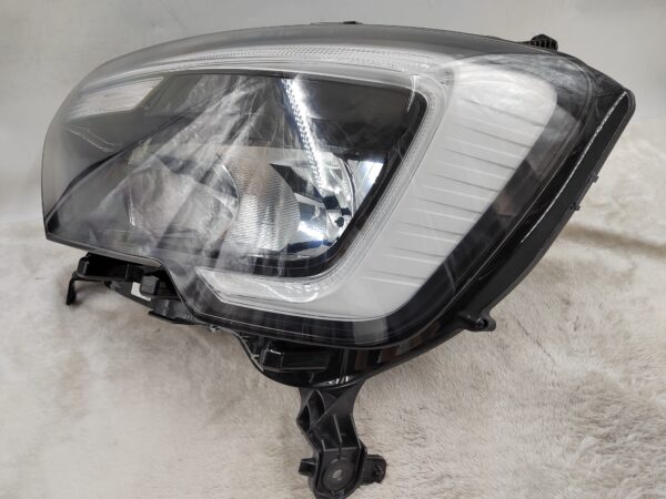 RENAULT MASTER III 2020-2023 HALOGEN L.H.S HEADLIGHT ASSEMBLY