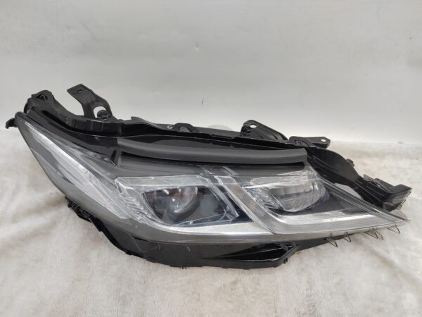 TOYOTA CAMRY ACV70 2018-2022 LED R.H.S HEADLIGHT ASSEMBLY