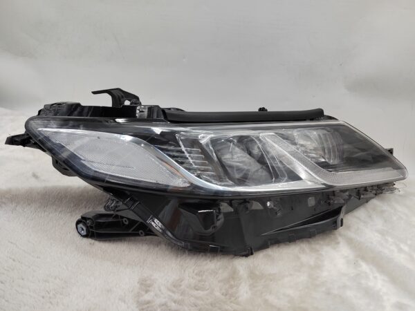 TOYOTA CAMRY ACV70 2018-2022 LED R.H.S HEADLIGHT ASSEMBLY