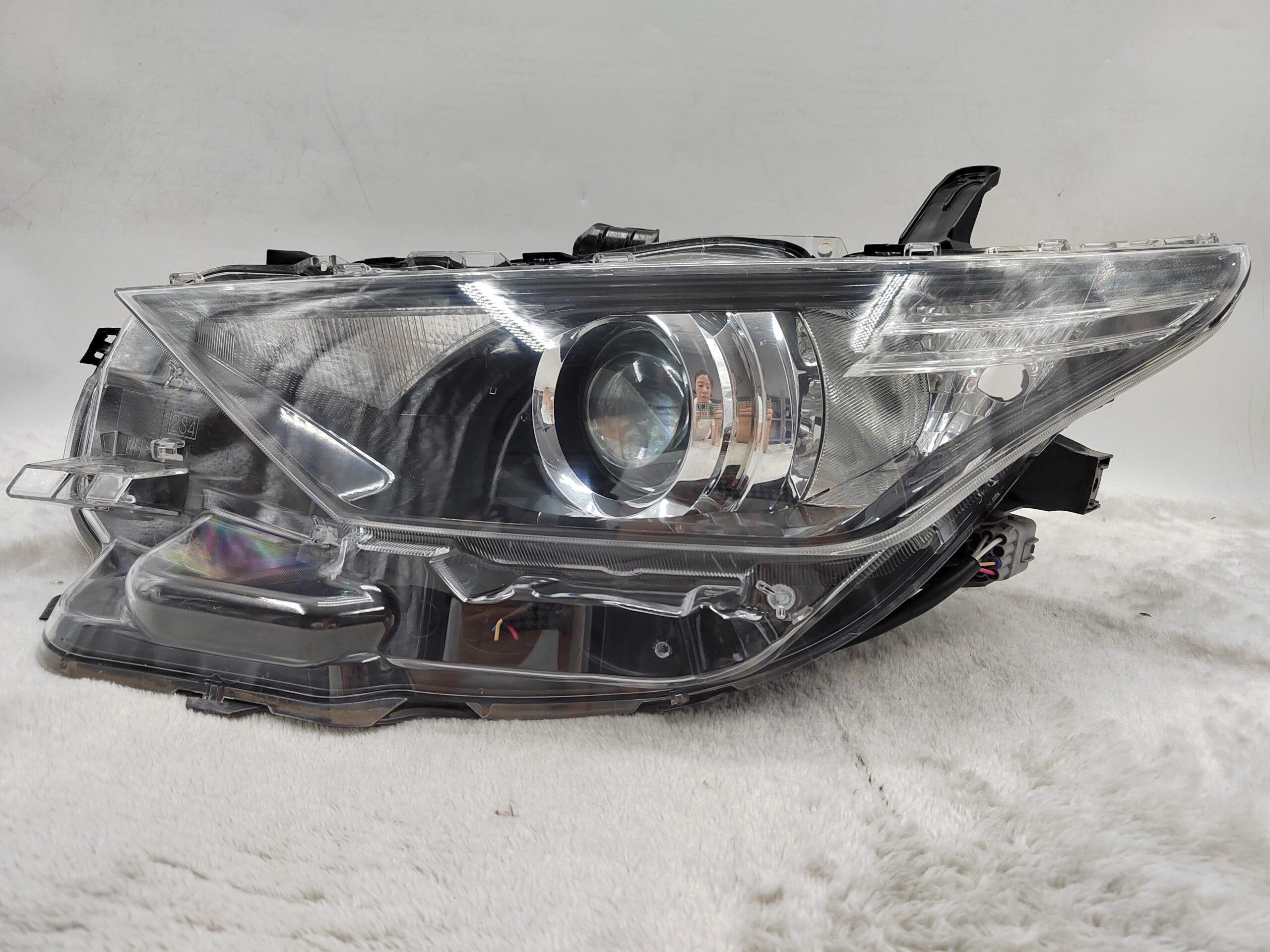 TOYOTA COROLLA AURIS NZE181H 2015-2018 HALOGEN L.H.S HEADLIGHT ASSEMBLY