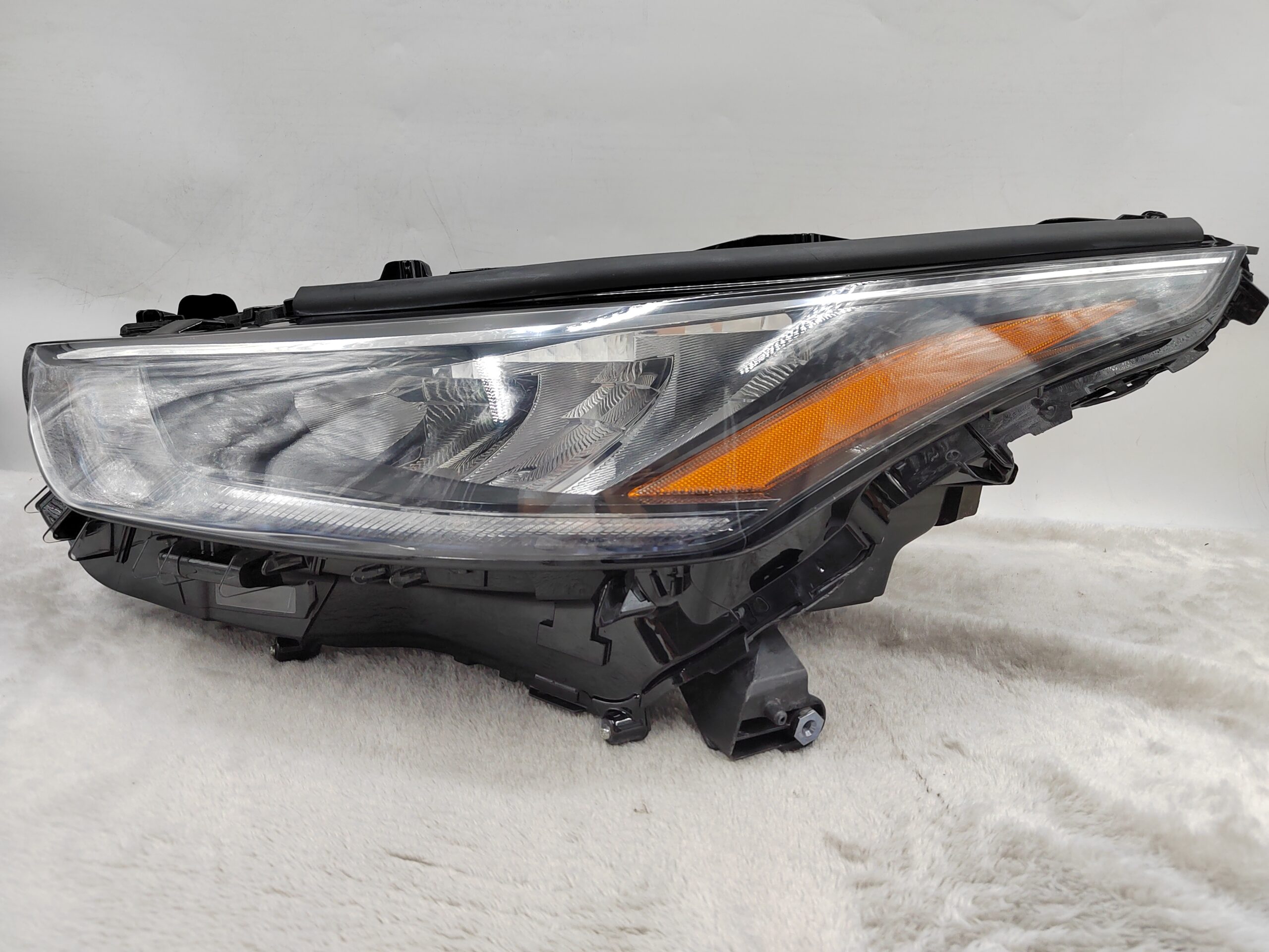 TOYOTA KLUGER 2020-2023 LED L.H.S HEADLIGHT ASSEMBLY