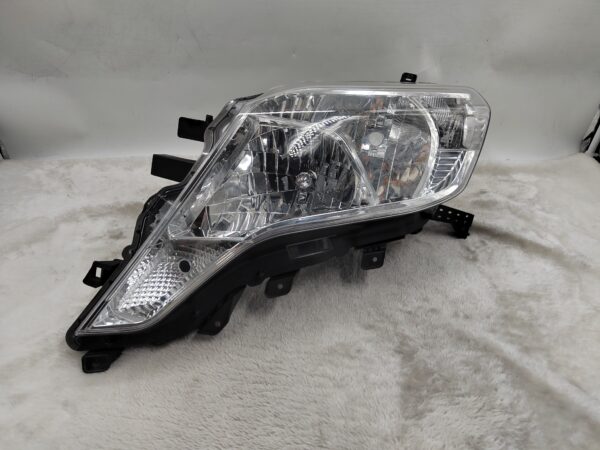 TOYOTA LANDCRUISER PRADO 150 GDJ150W 2014-2017 HALOGEN L.H.S HEADLIGHT ASSEMBLY