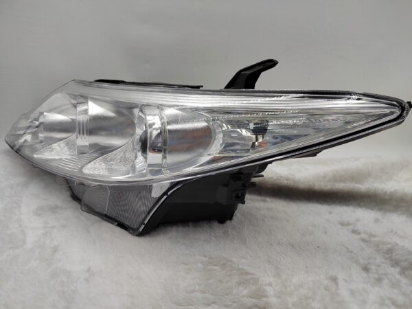 TOYOTA TARAGO/PREVIA ESTIMA 2009-2019 LENS HALOGEN L.H.S HEADLIGHT ASSEMBLY