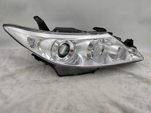 TOYOTA TARAGO/PREVIA ESTIMA 2009-2019 LENS HALOGEN R.H.S HEADLIGHT ASSEMBLY