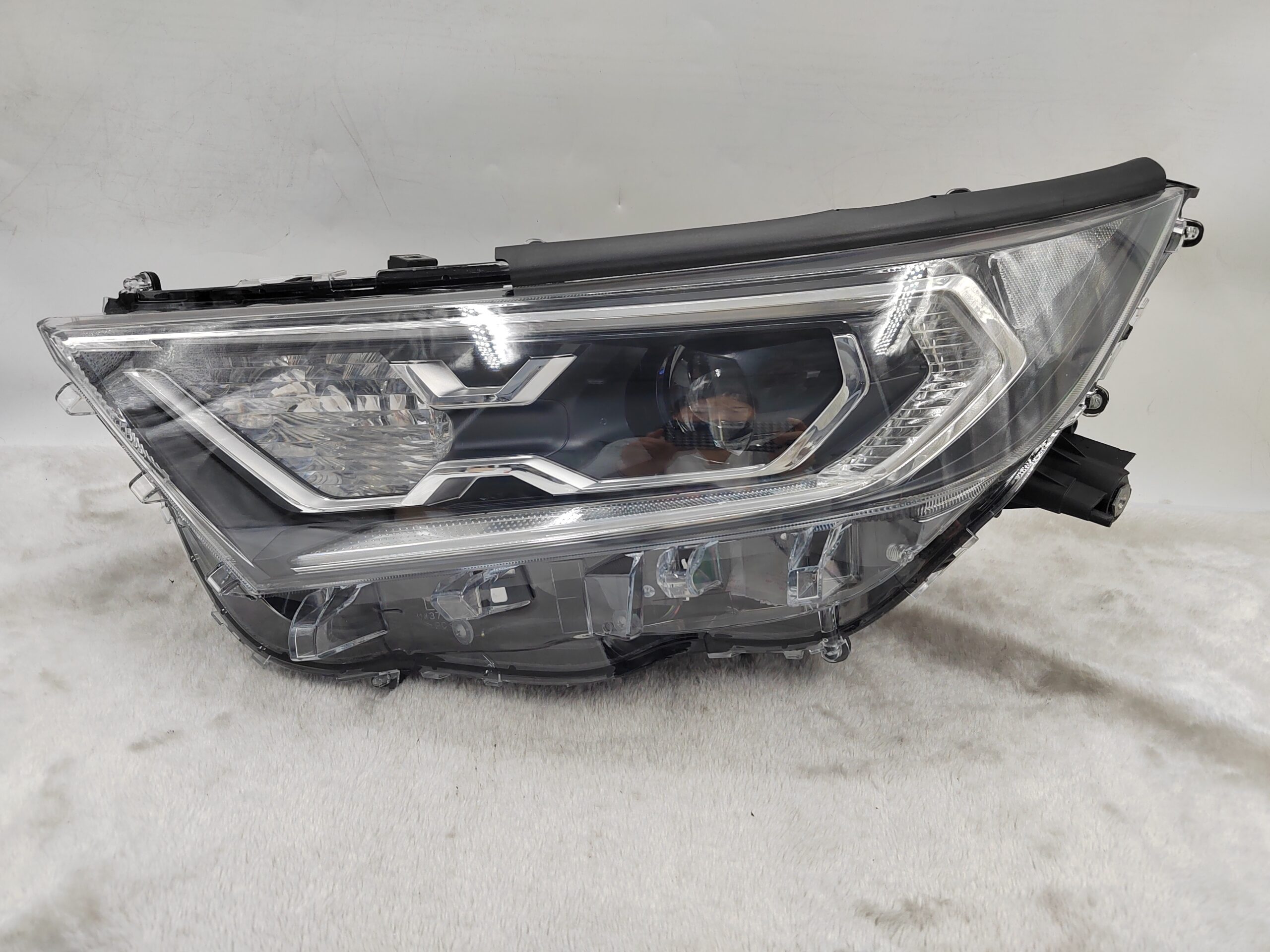 TOYOTA RAV4 IV XA40 2013-2015 HALOGEN L.H.S HEADLIGHT ASSEMBLY