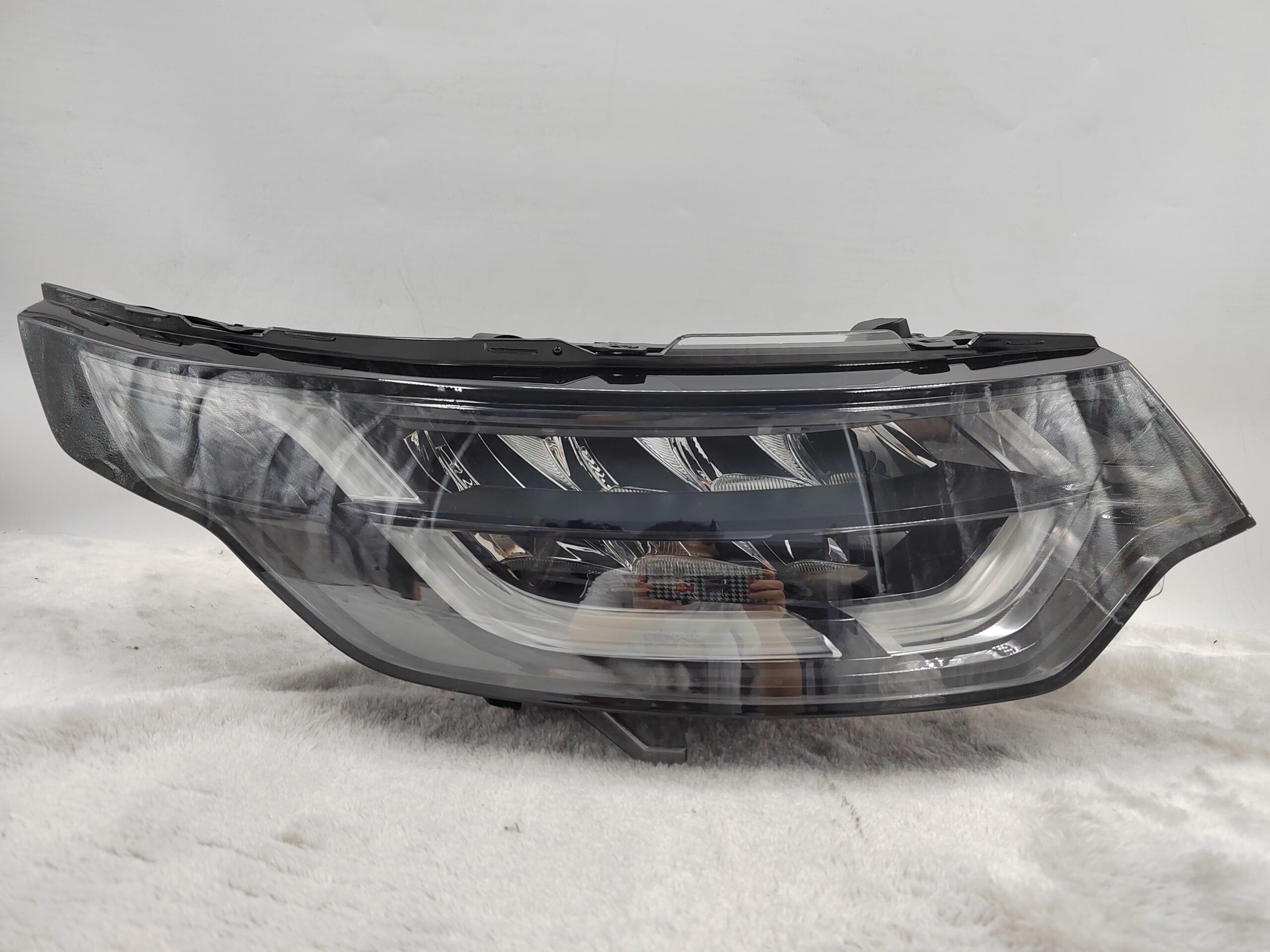 LAND ROVER DISCOVERY V 2017-2020 LED R.H.S HEADLIGHT ASSEMBLY