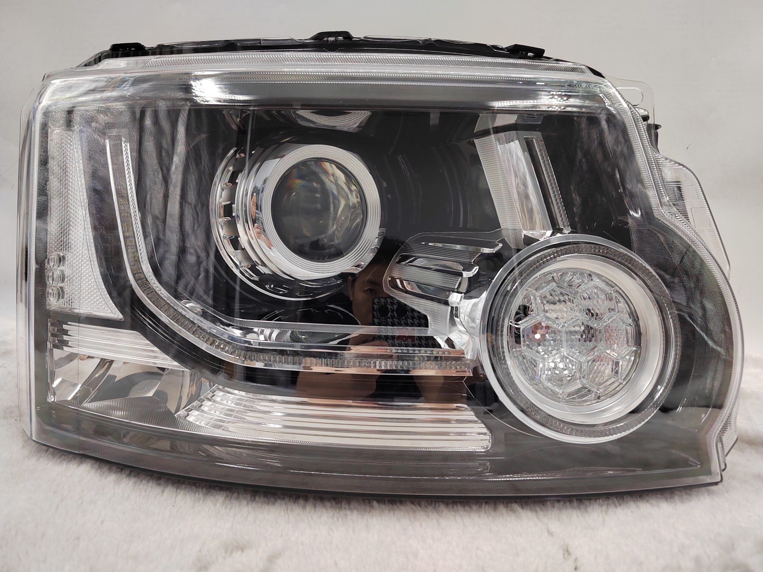 LAND ROVER DISCOVERY IV 2014-2016 XENON R.H.S HEADLIGHT ASSEMBLY