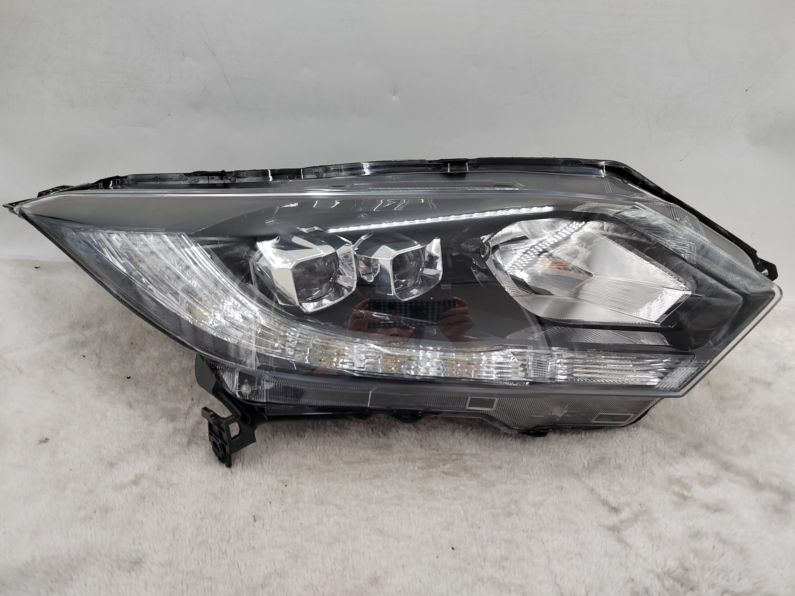 HONDA HR-V 2015-2018 LED R.H.S HEADLIGHT ASSEMBLY