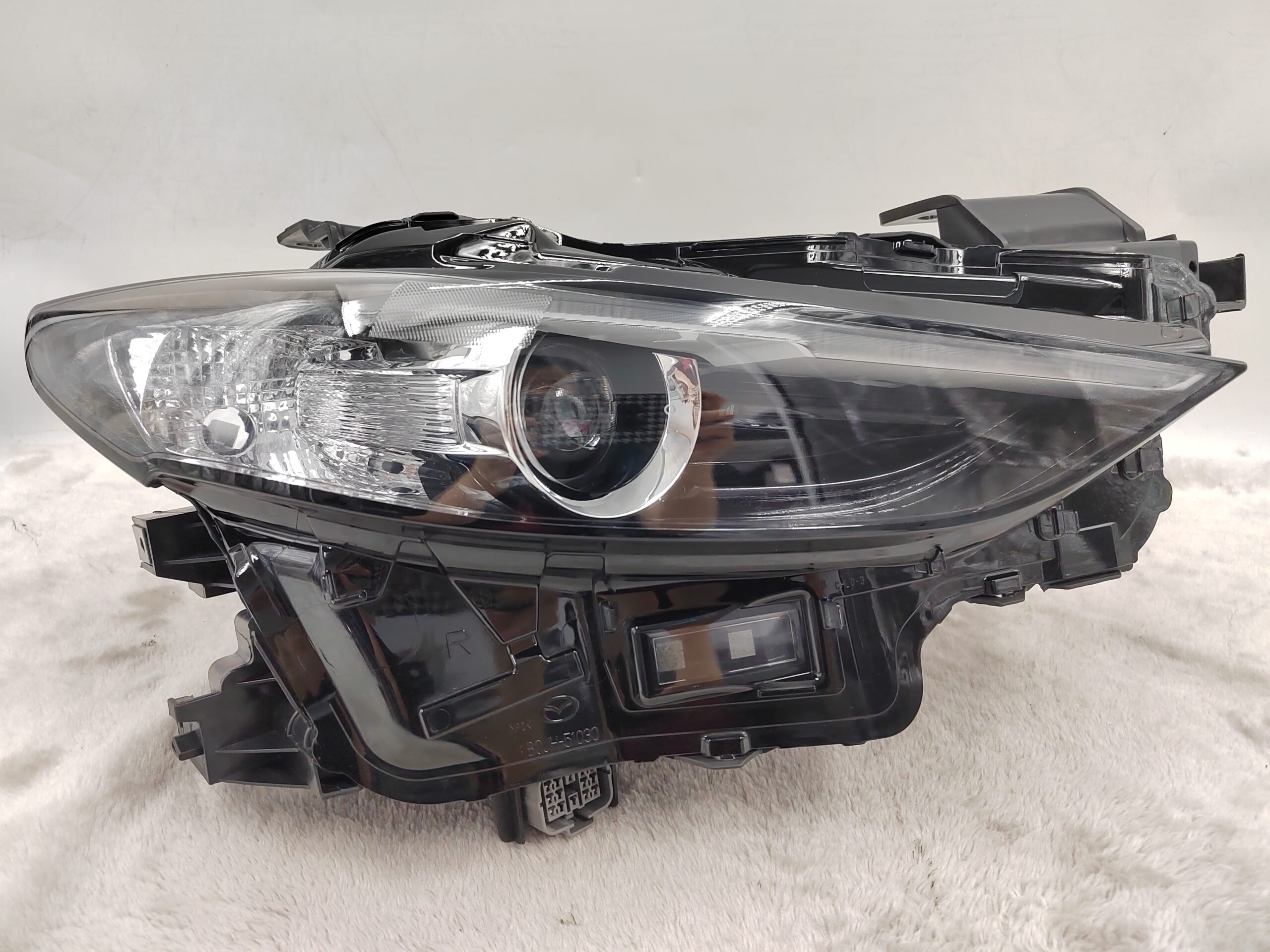 MAZDA 3 2019-2023 LED R.H.S HEADLIGHT ASSEMBLY