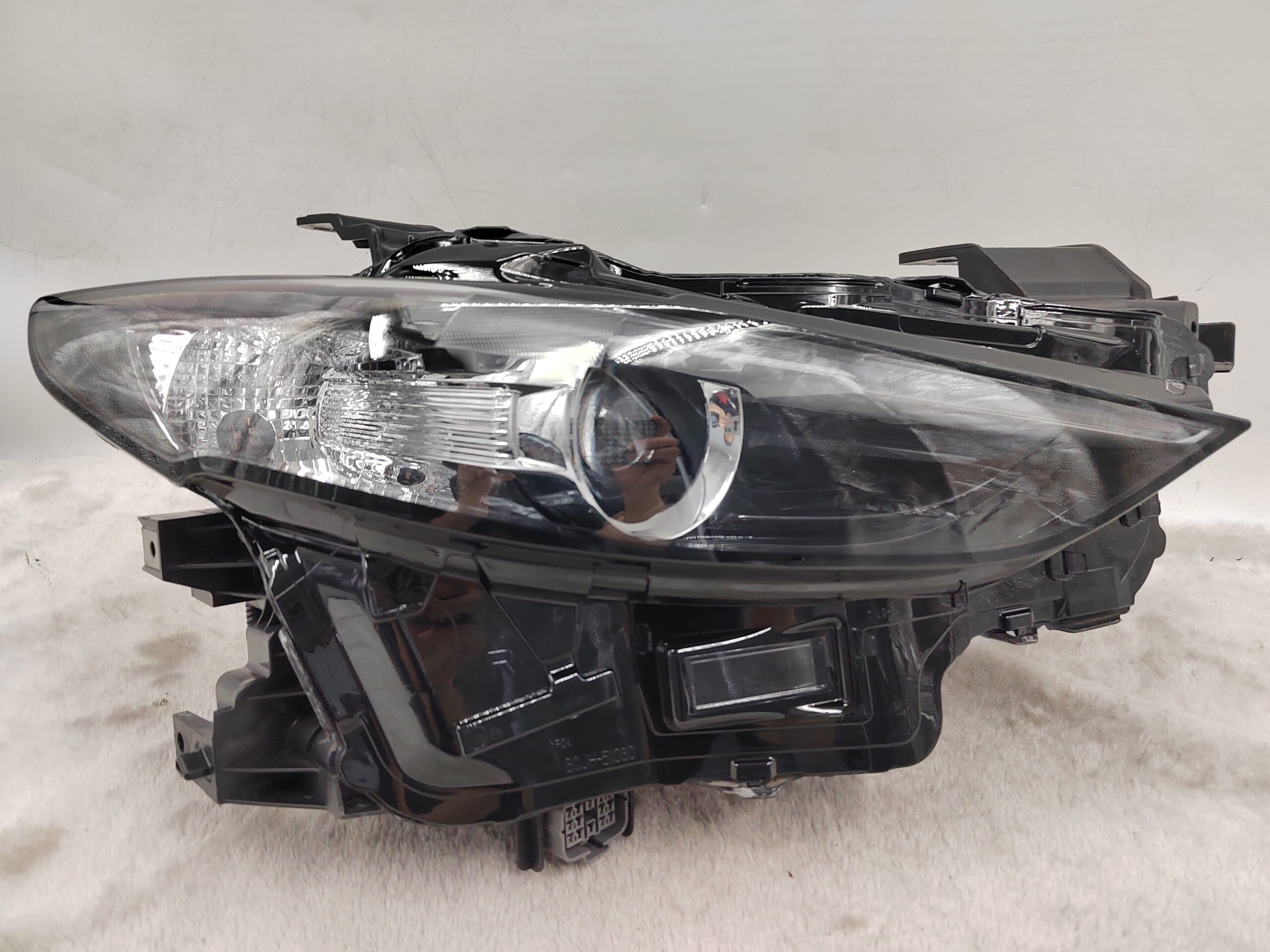 MAZDA 3 2019-2023 LED R.H.S HEADLIGHT ASSEMBLY