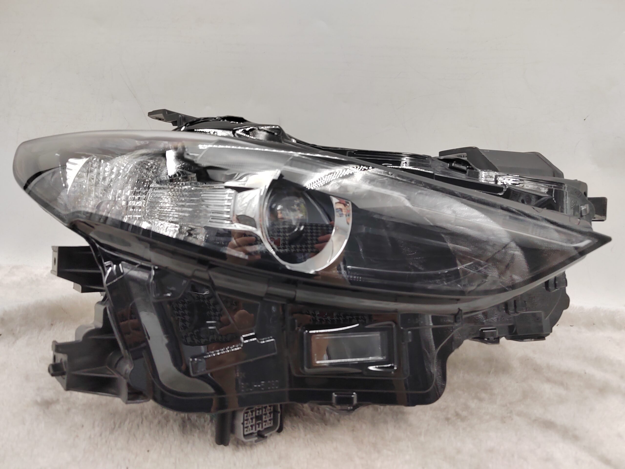 MAZDA 3 2019-2023 LED R.H.S HEADLIGHT ASSEMBLY