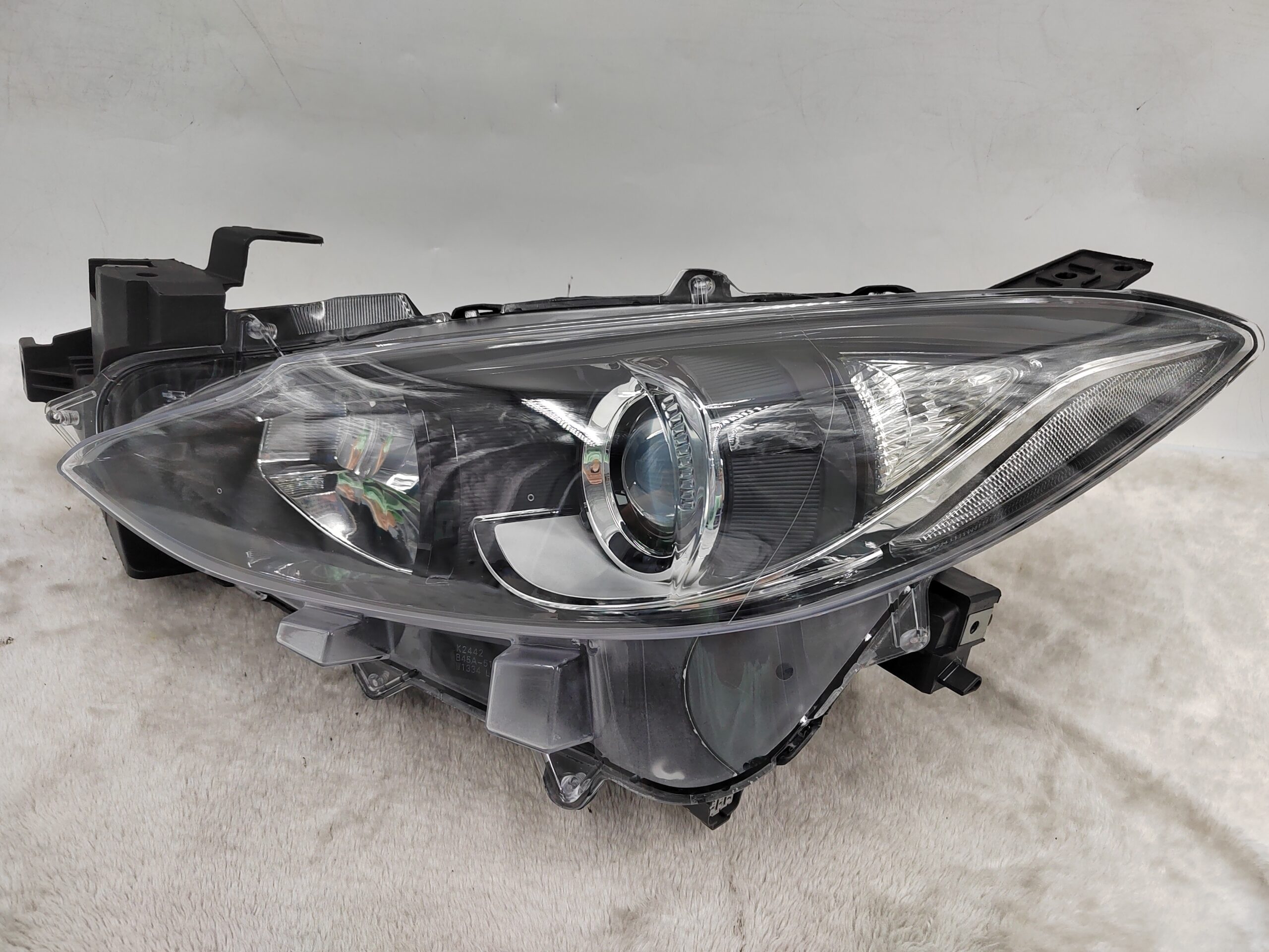 MAZDA 3 2014-2016 HALOGEN L.H.S HEADLIGHT ASSEMBLY