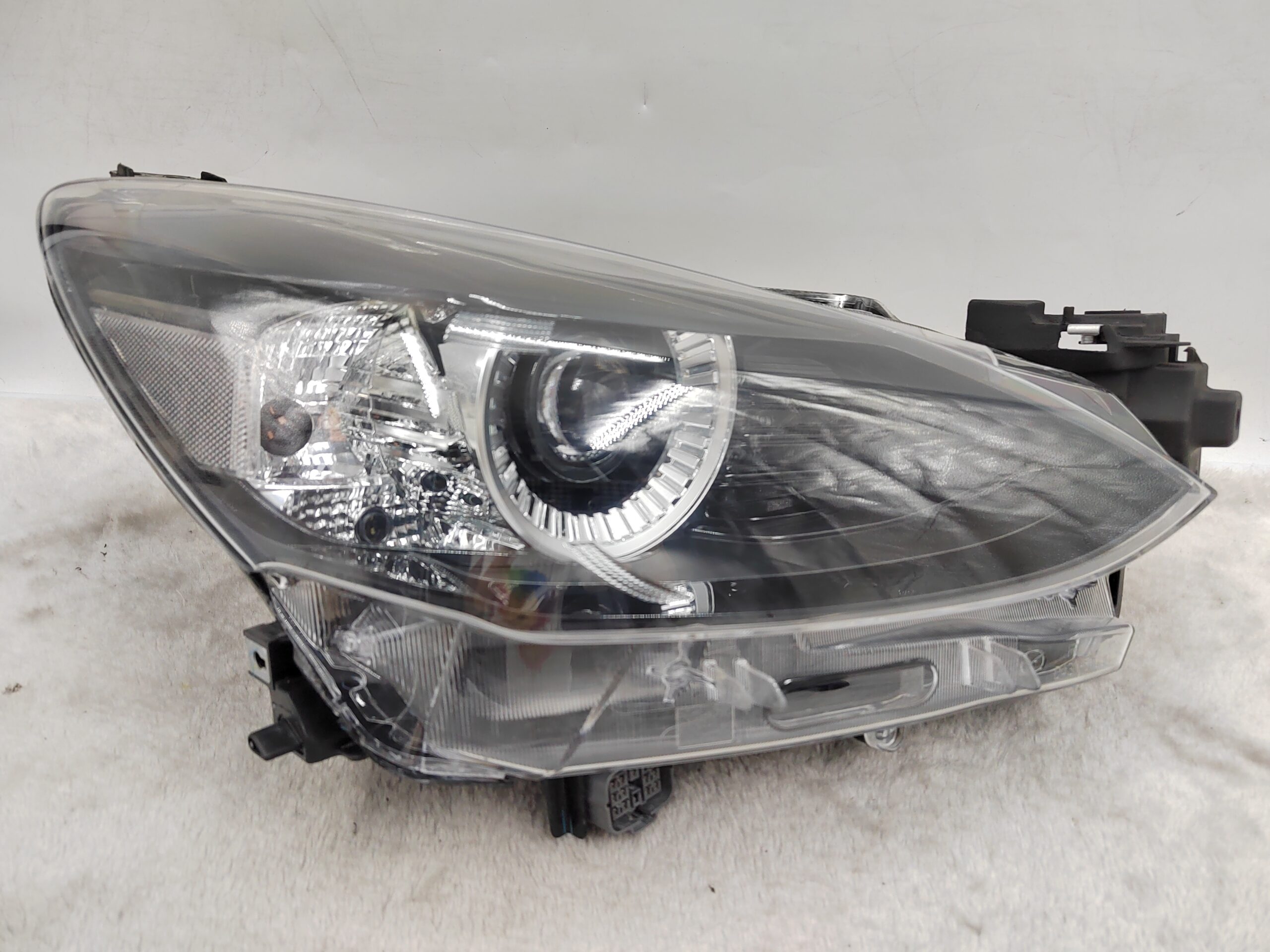 MAZDA 2 2020-2023 LED R.H.S HEADLIGHT ASSEMBLY