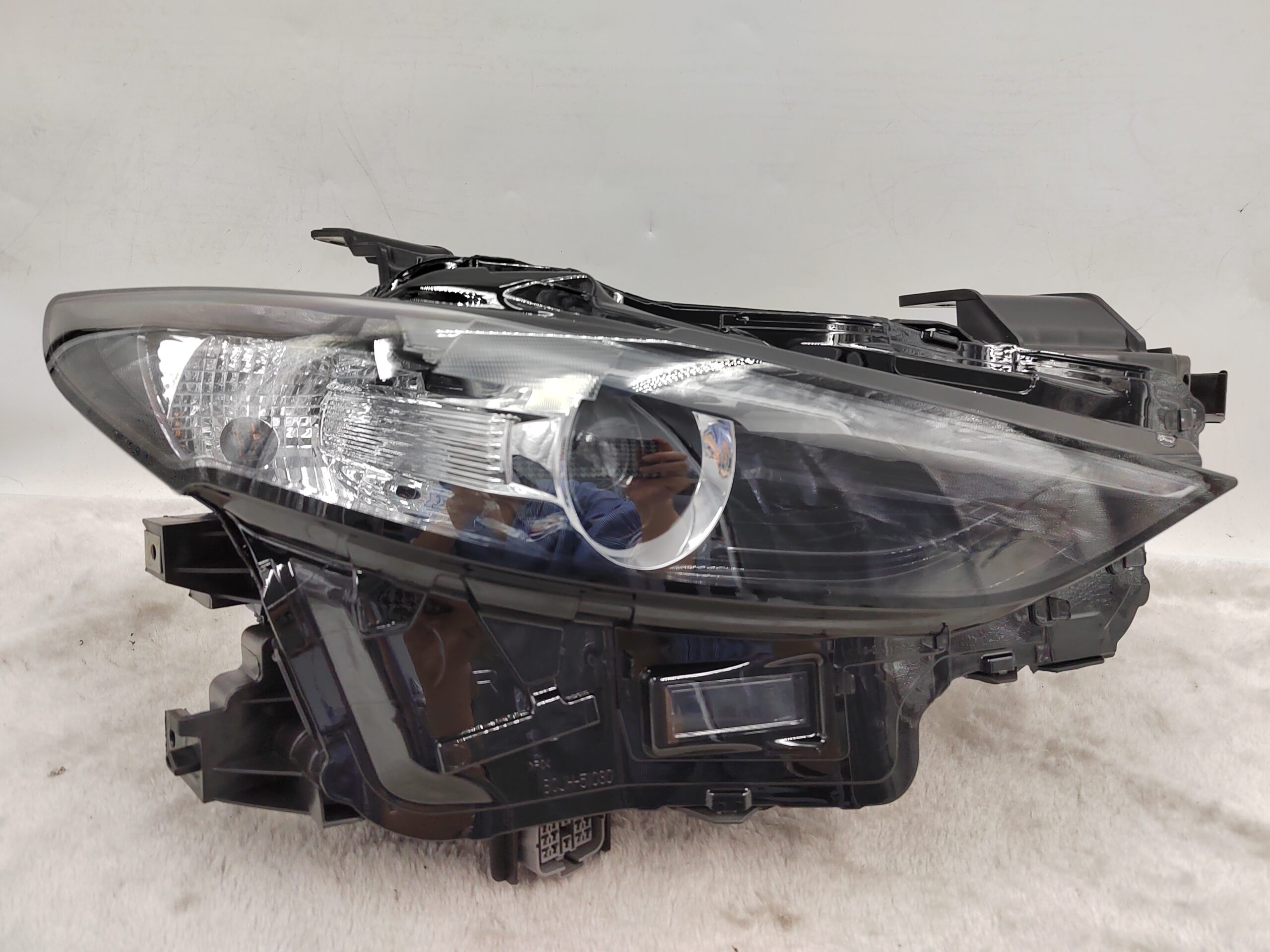 MAZDA 3 2019-2023 LED R.H.S HEADLIGHT ASSEMBLY