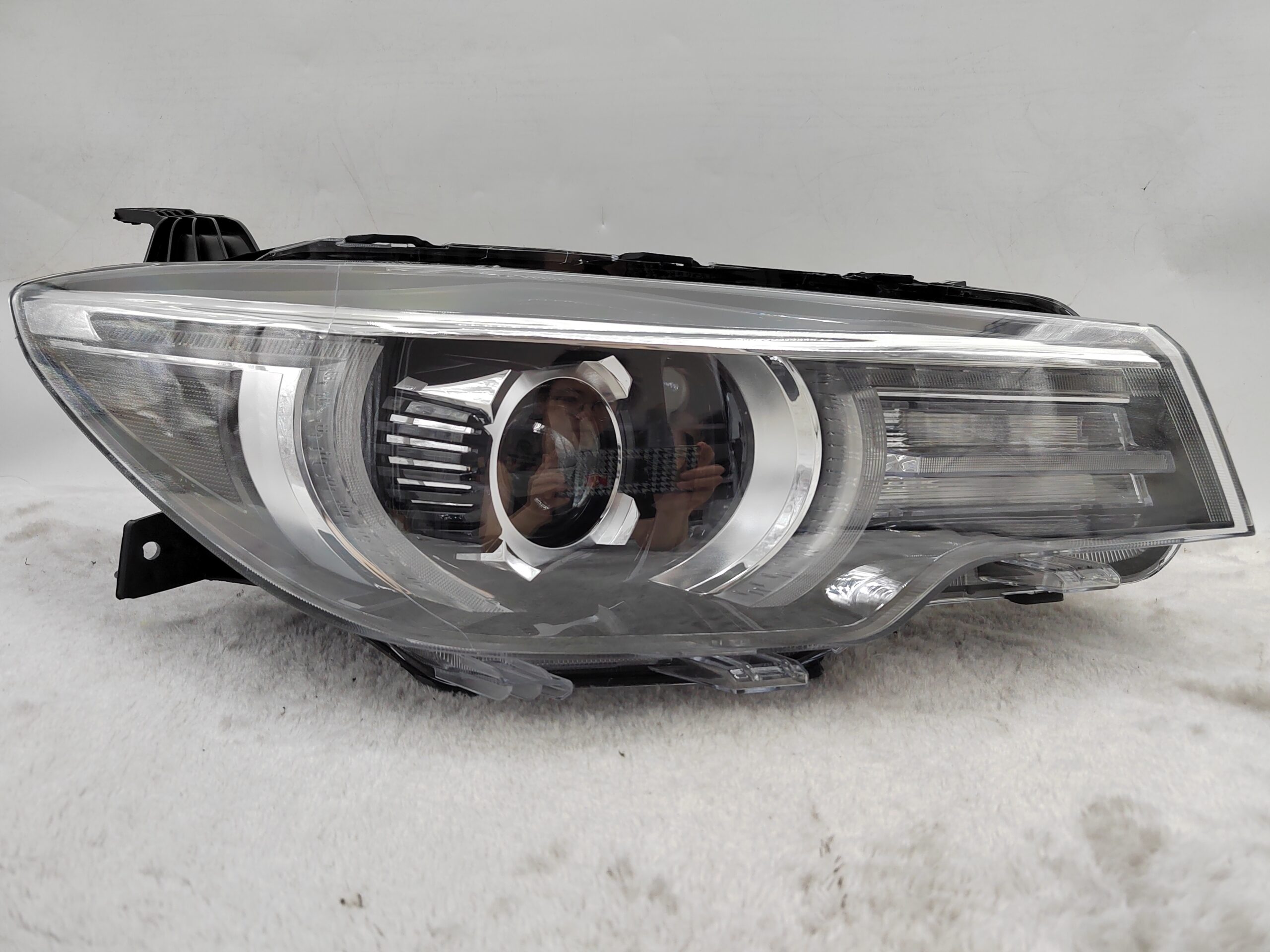 MG ZS 2016-2020 HALOGEN R.H.S HEADLIGHT ASSEMBLY