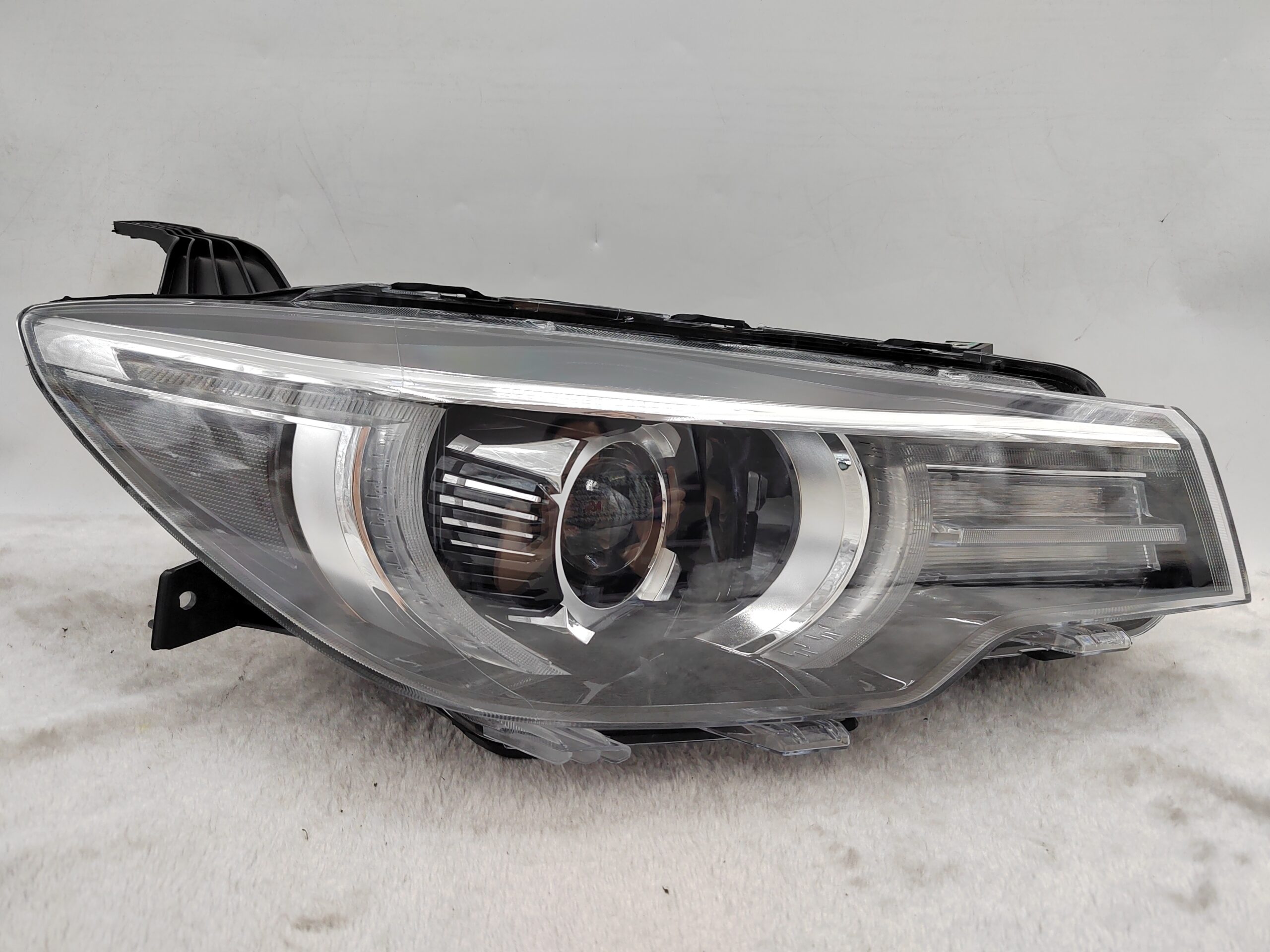 MG ZS 2016-2020 HALOGEN R.H.S HEADLIGHT ASSEMBLY