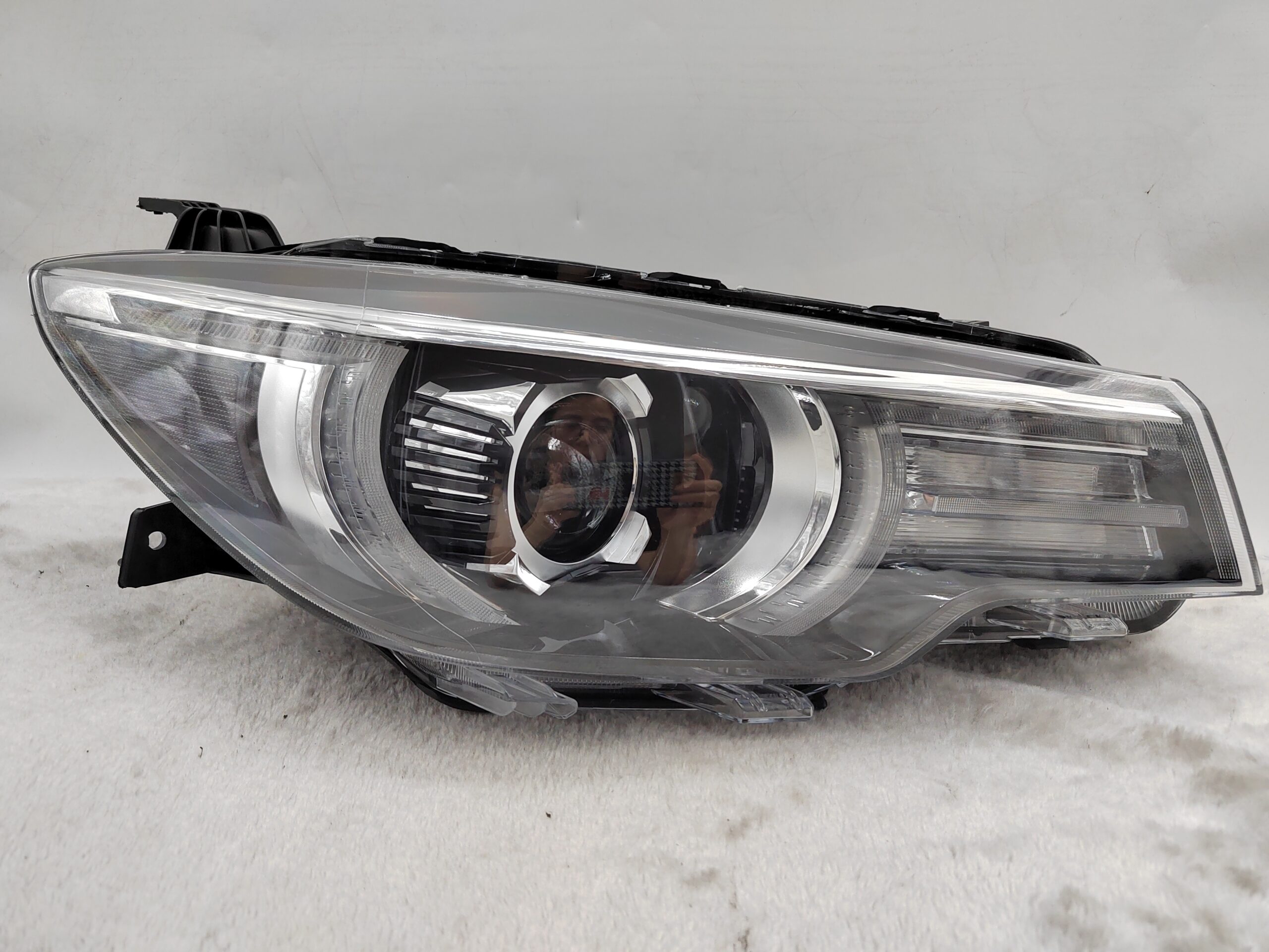 MG ZS 2016-2020 HALOGEN R.H.S HEADLIGHT ASSEMBLY