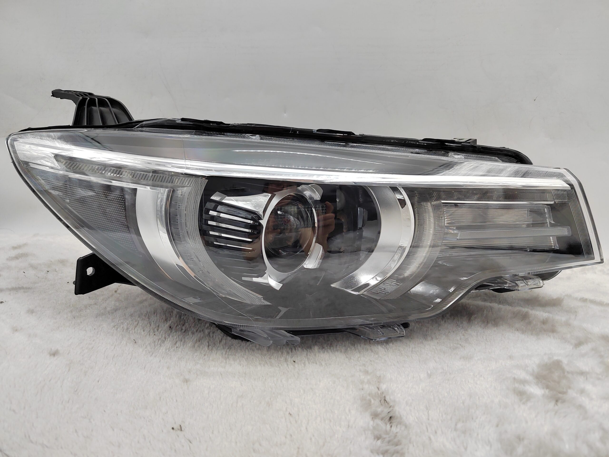 MG ZS 2016-2020 HALOGEN R.H.S HEADLIGHT ASSEMBLY