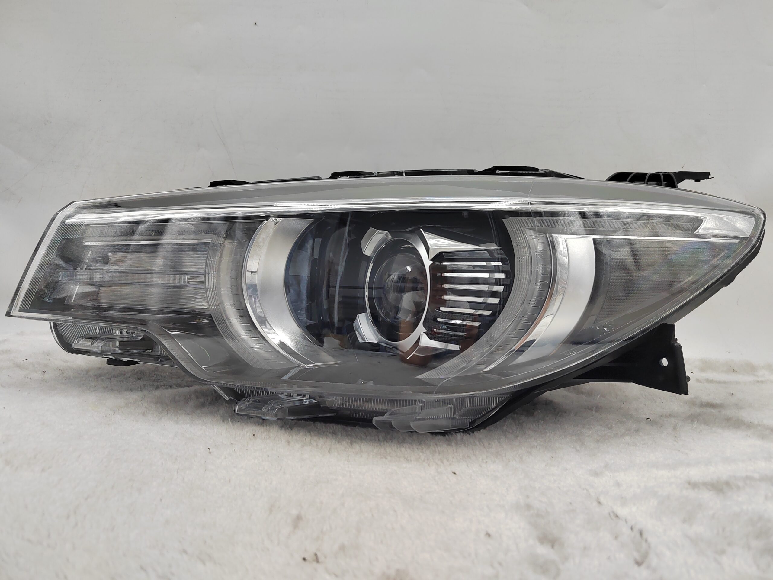 MG ZS 2016-2020 HALOGEN L.H.S HEADLIGHT ASSEMBLY