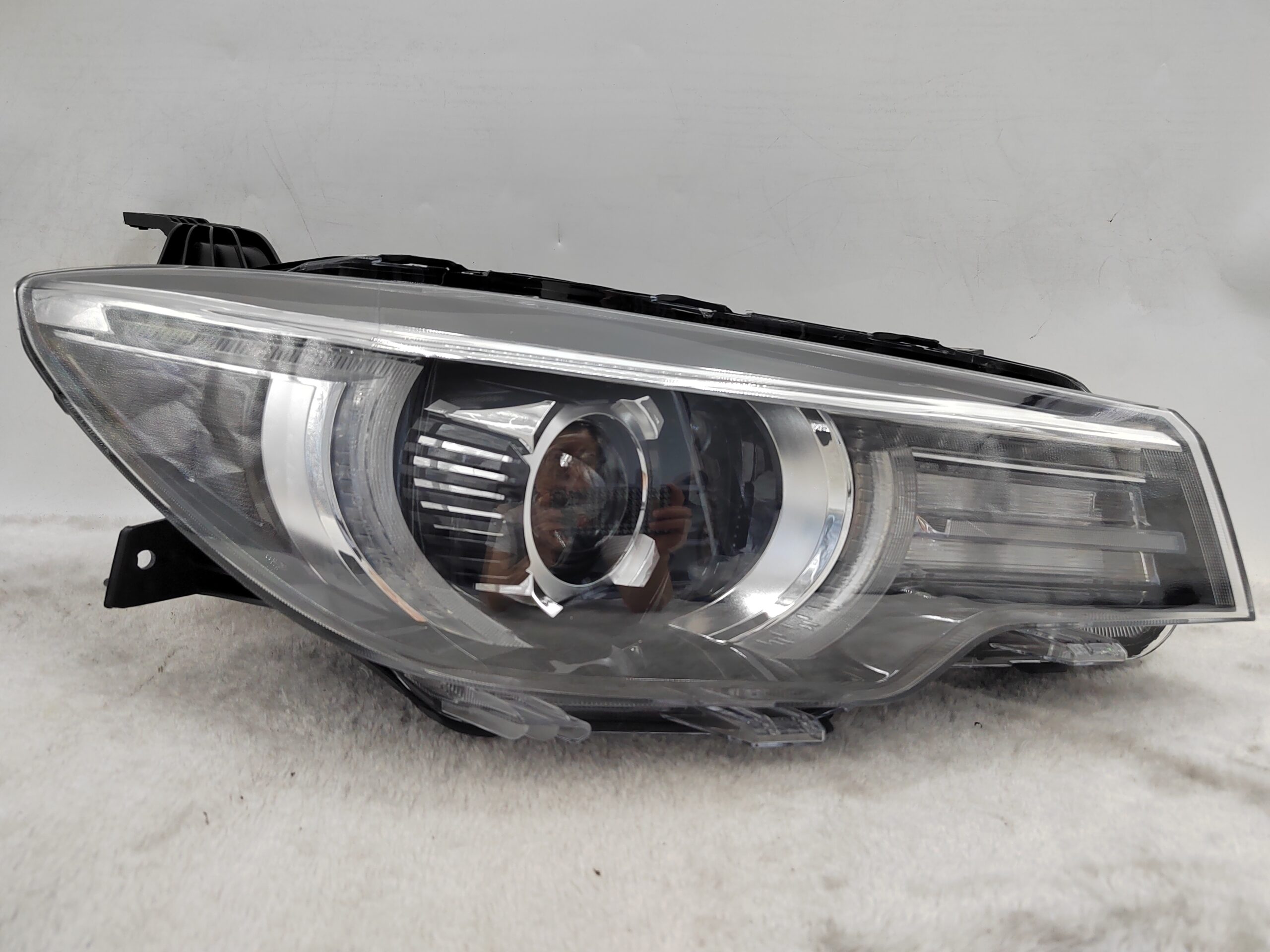 MG ZS 2016-2020 HALOGEN R.H.S HEADLIGHT ASSEMBLY