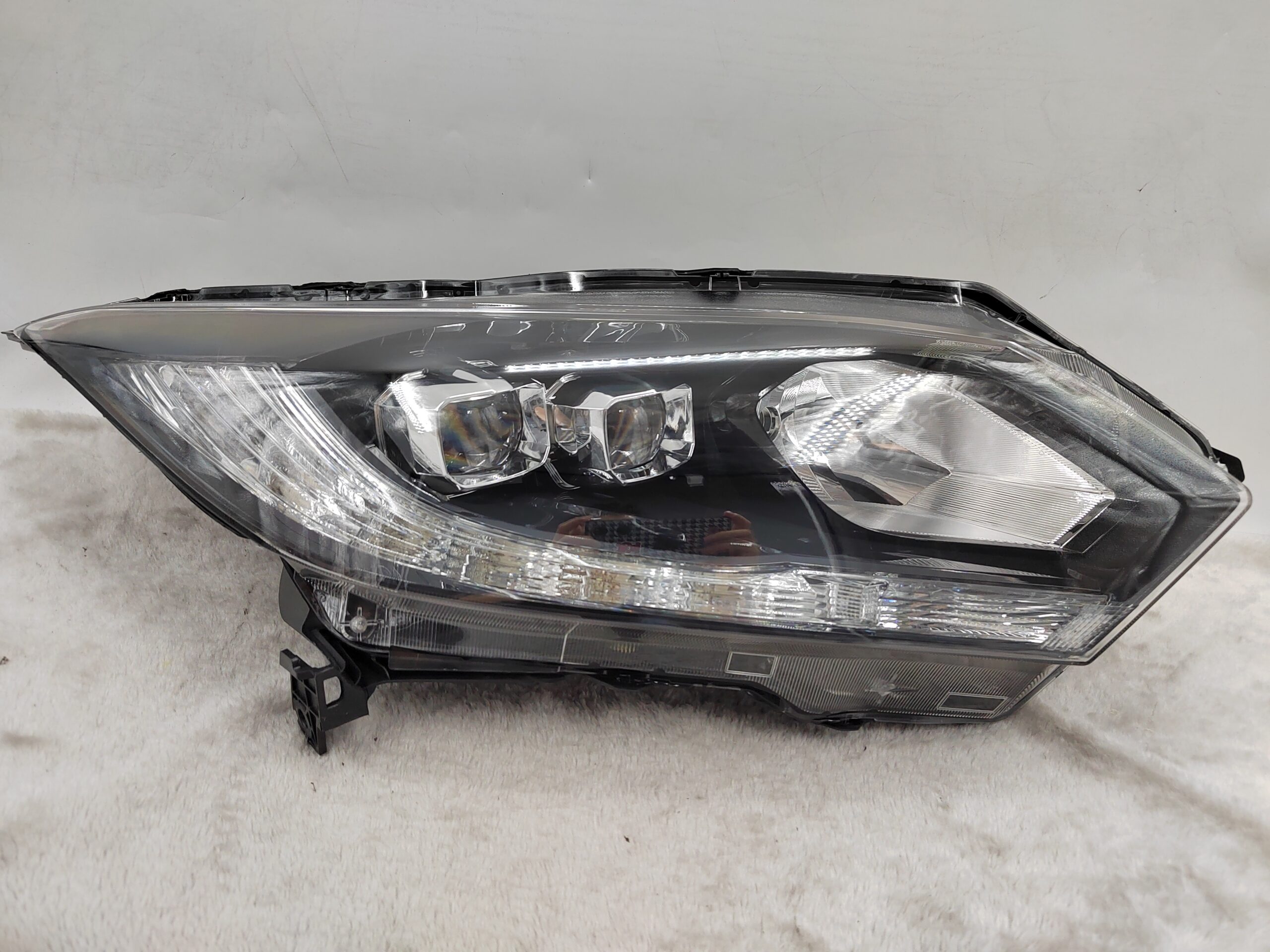 HONDA HR-V 2015-2018 LED R.H.S HEADLIGHT ASSEMBLY