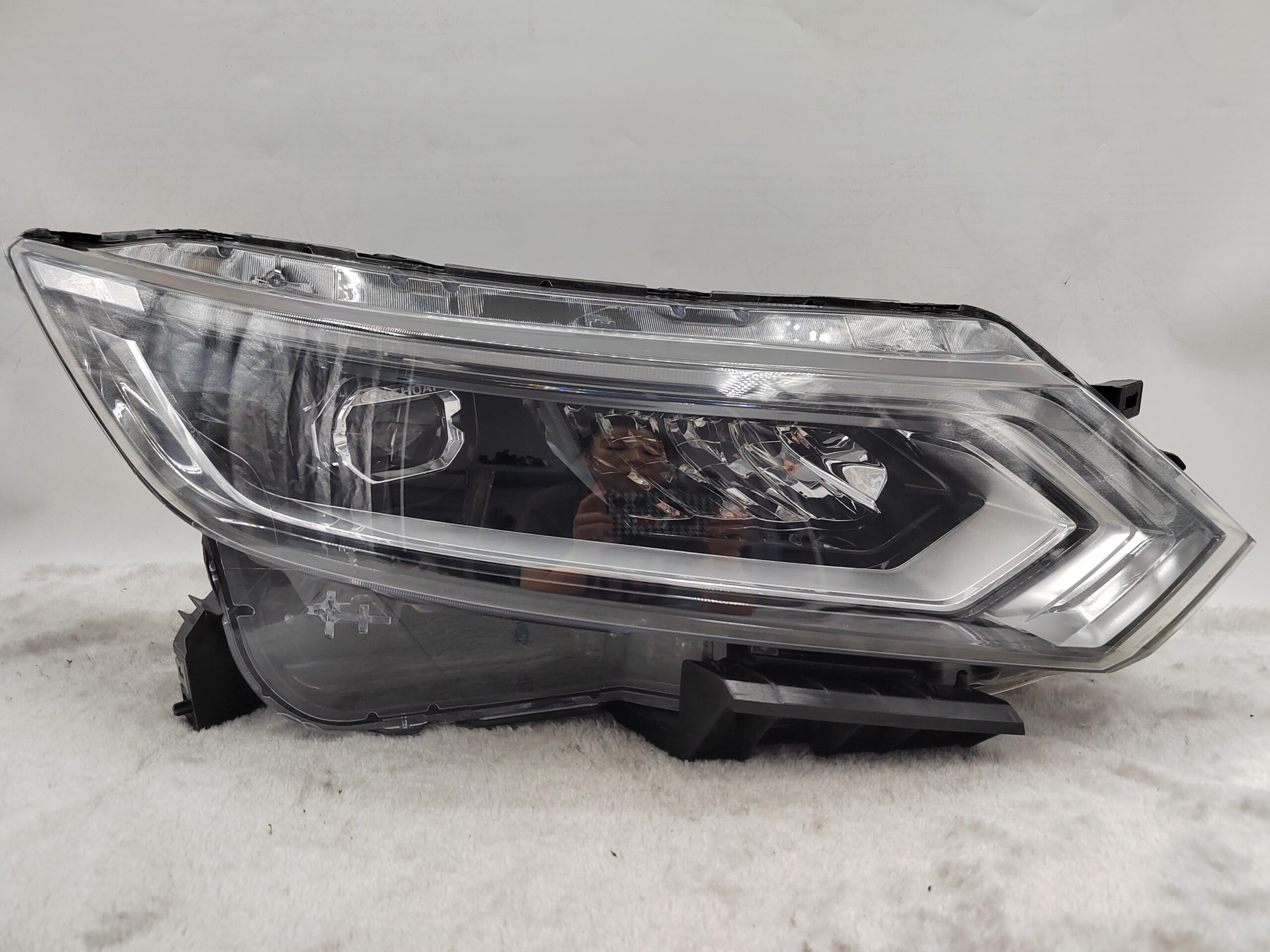 NISSAN QASHQAI J11 2017-2020 LED R.H.S HEADLIGHT ASSEMBLY