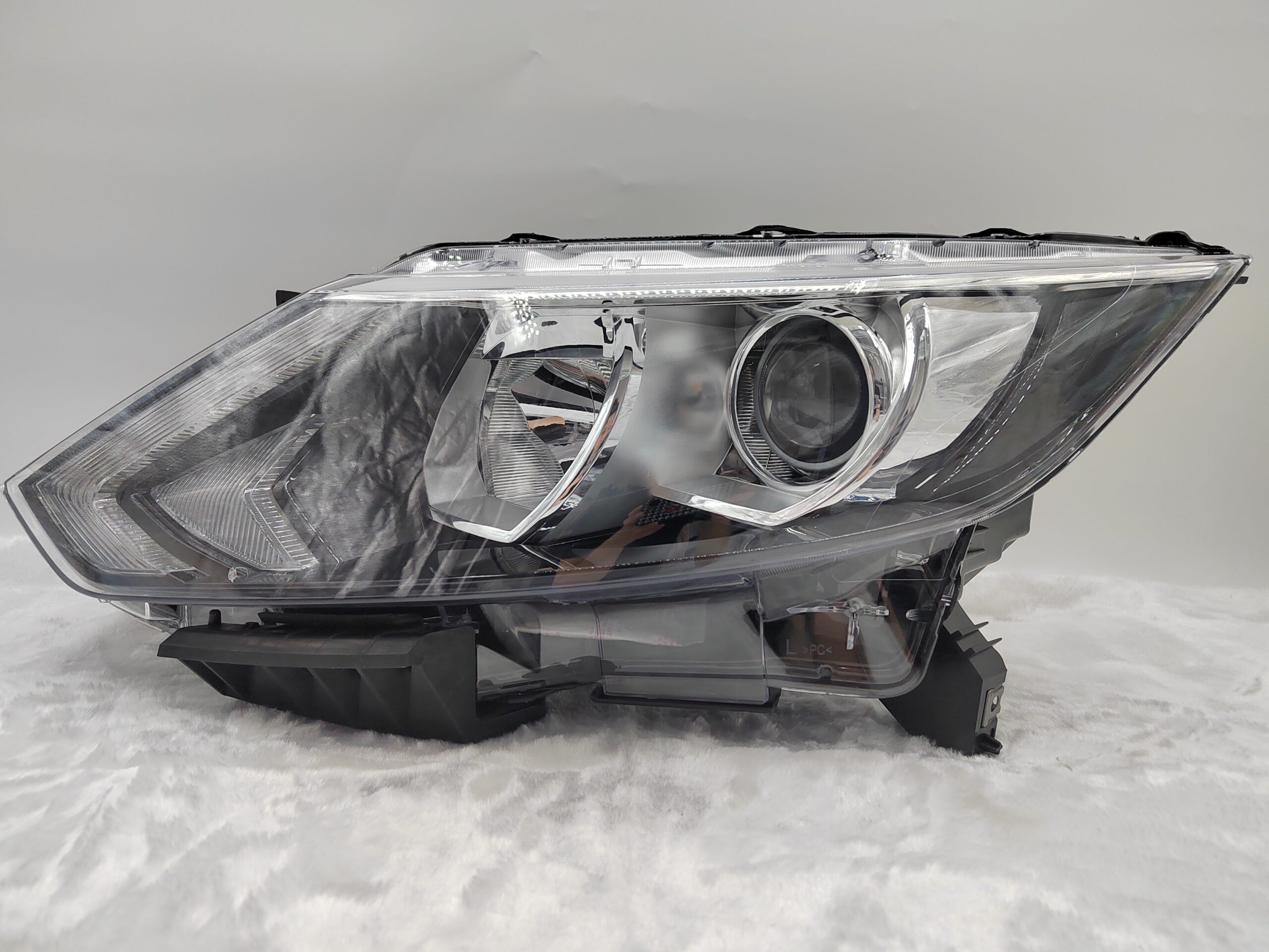 NISSAN QASHQAI J11 2014-2016 HALOGEN L.H.S HEADLIGHT ASSEMBLY