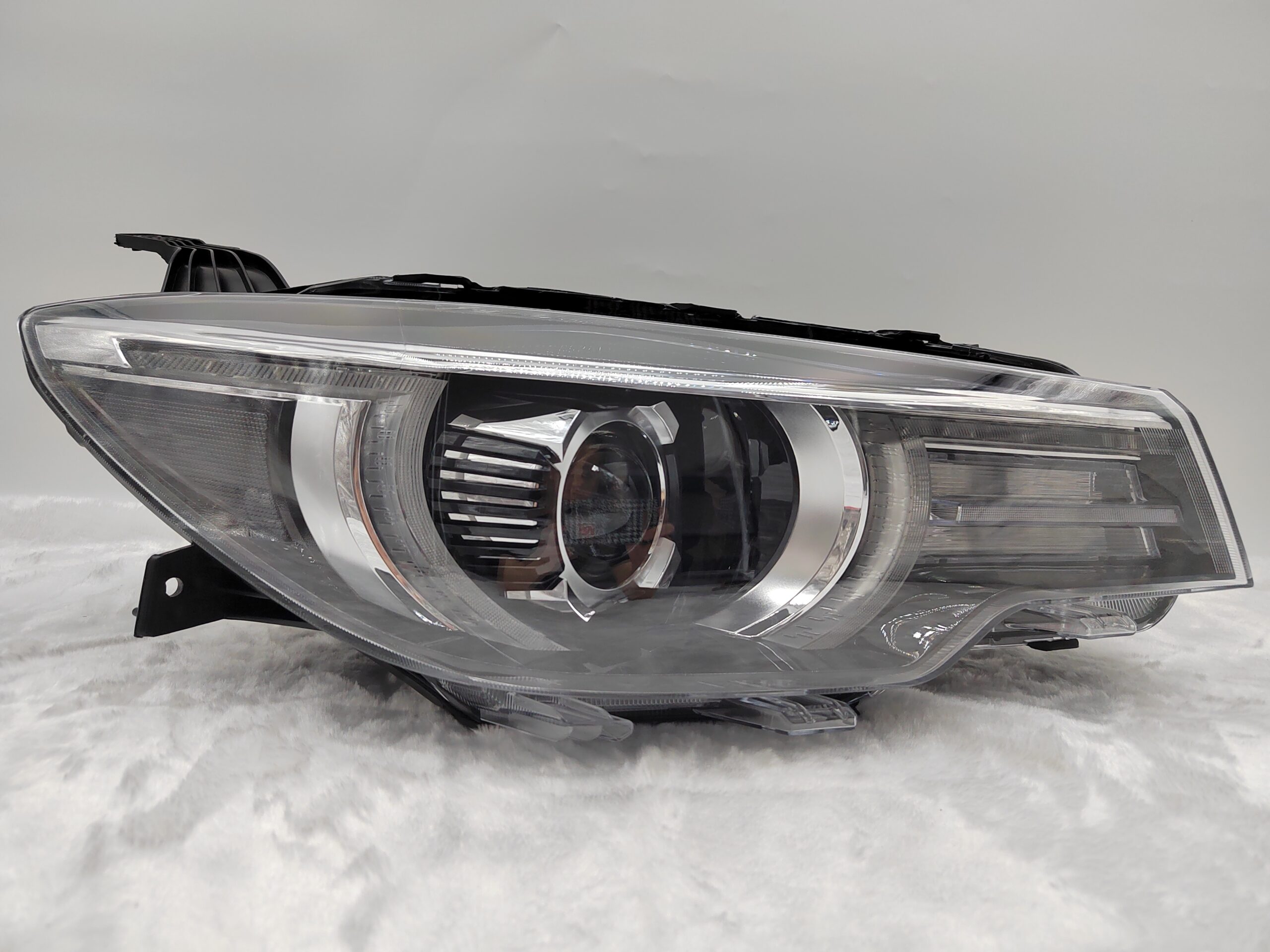 MG ZS 2020-2023 HALOGEN R.H.S HEADLIGHT ASSEMBLY