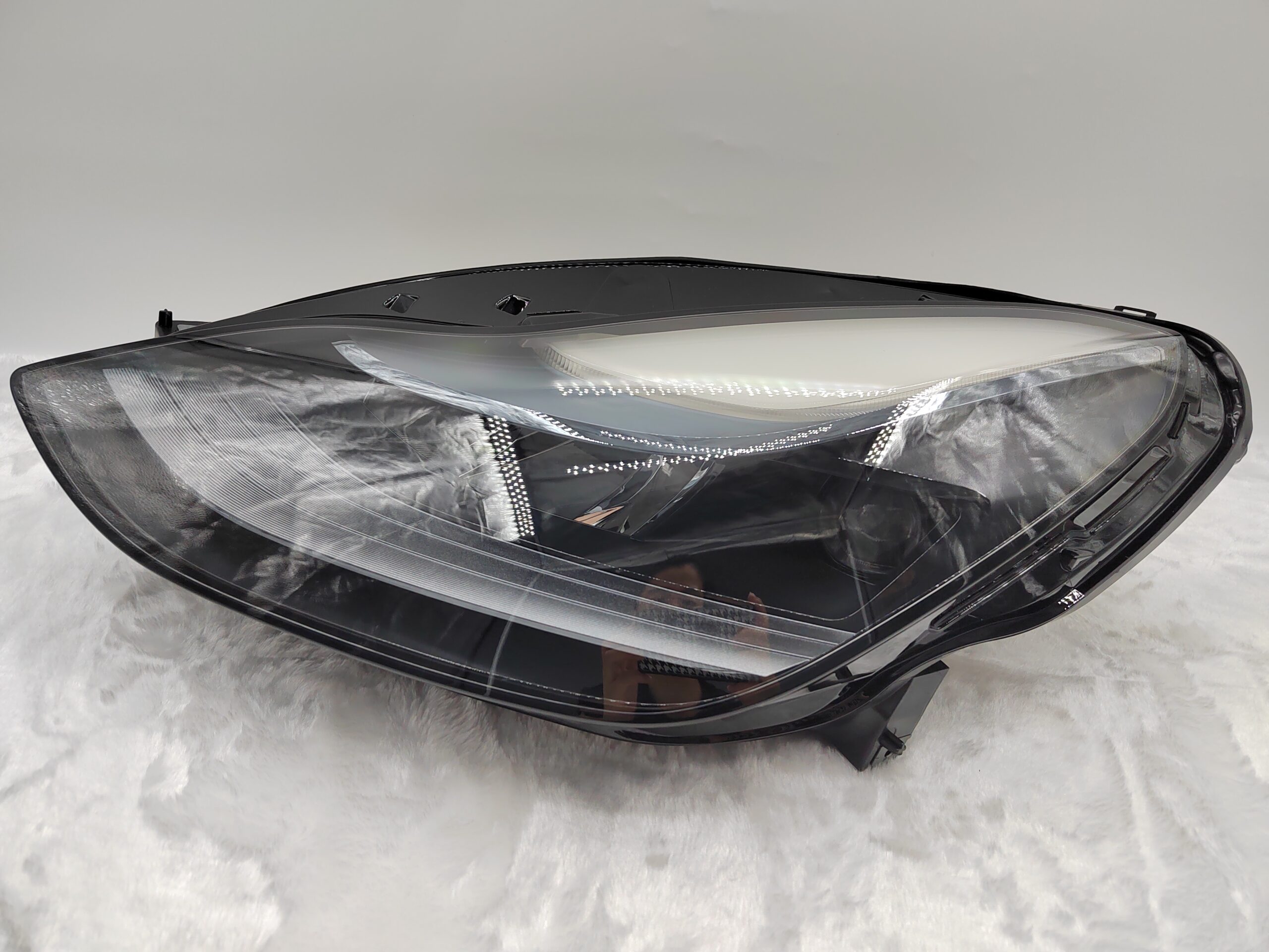 TESLA MODEL 3 2020-2022 LED L.H.S HEADLIGHT ASSEMBLY