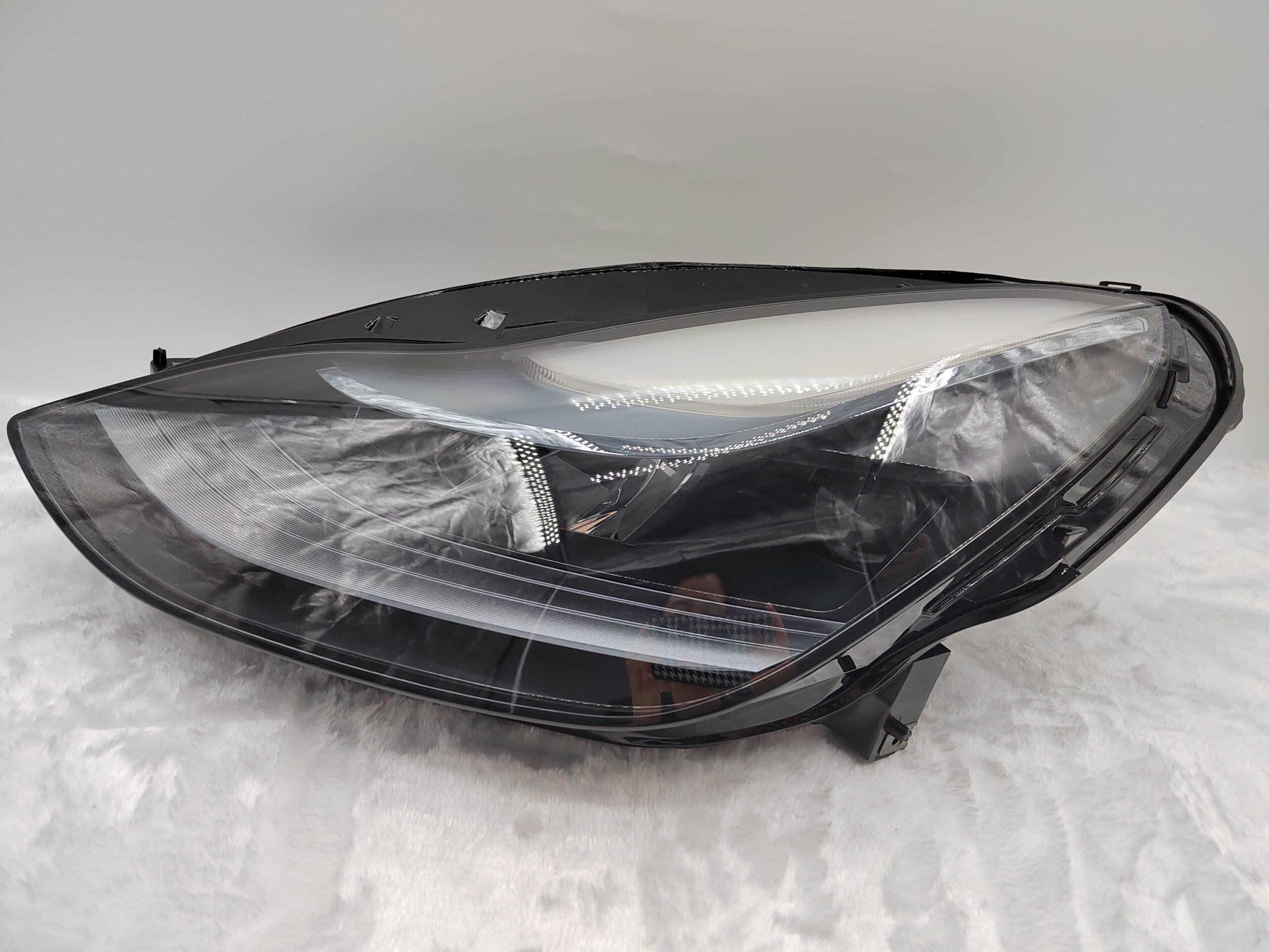 TESLA MODEL 3 2020-2022 LED L.H.S HEADLIGHT ASSEMBLY