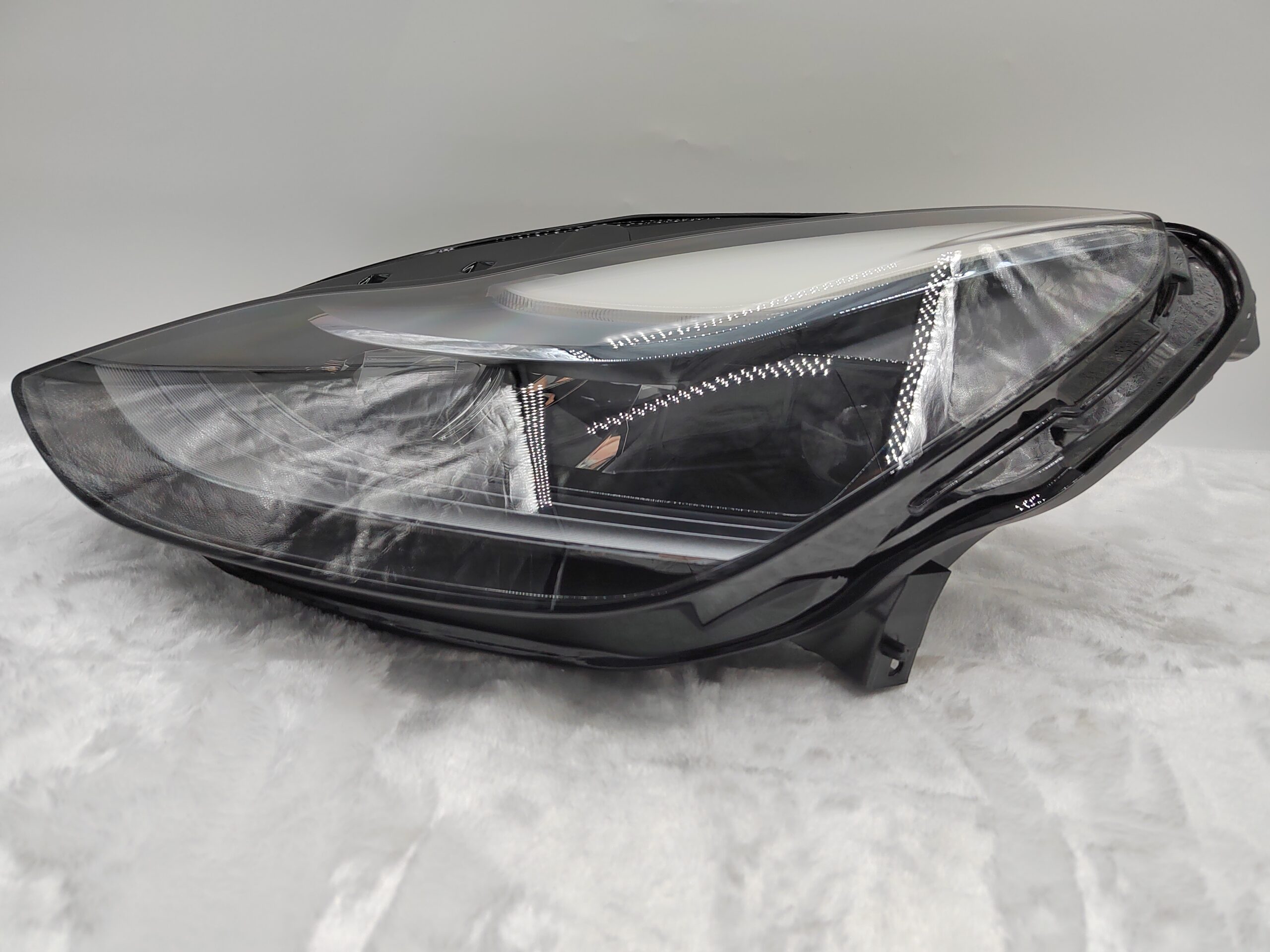 TESLA MODEL 3 2020-2022 LED L.H.S HEADLIGHT ASSEMBLY