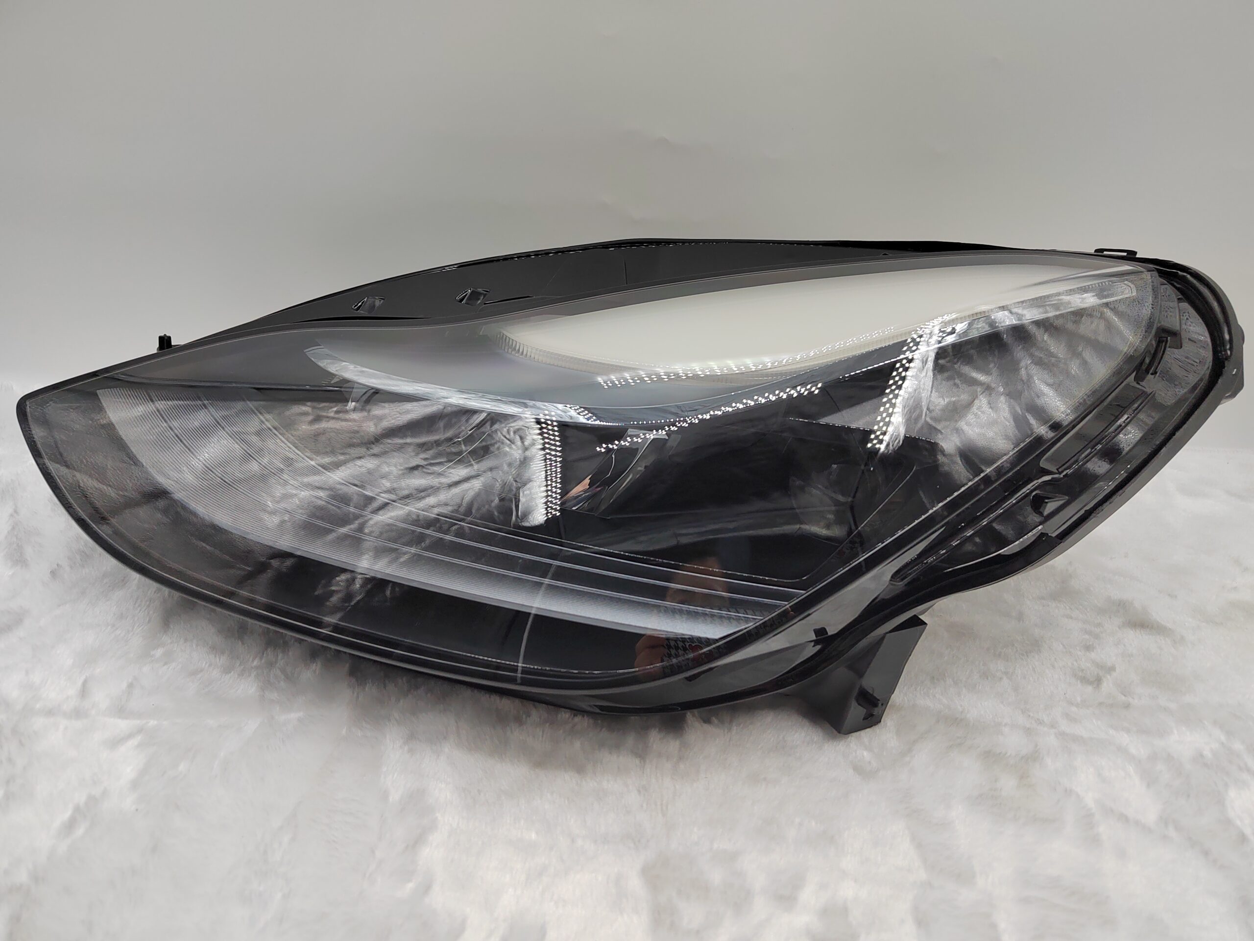 TESLA MODEL 3 2020-2022 LED L.H.S HEADLIGHT ASSEMBLY