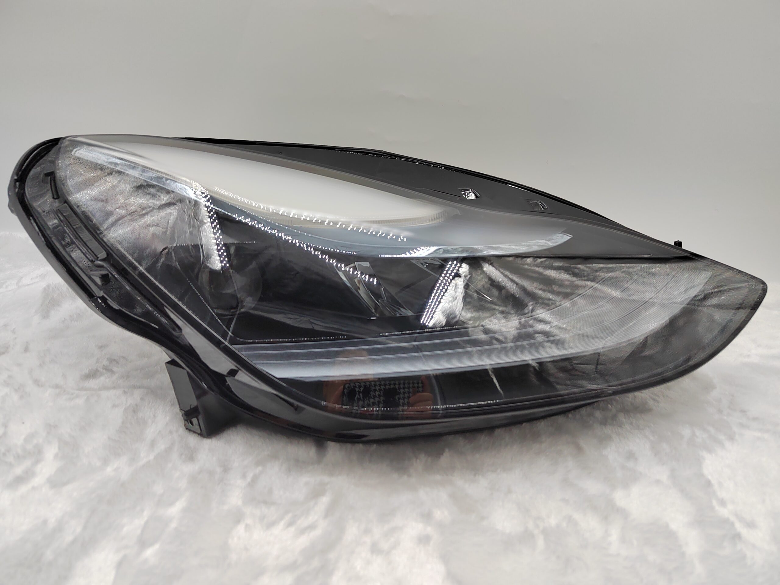 TESLA MODEL 3 2020-2022 LED R.H.S HEADLIGHT ASSEMBLY