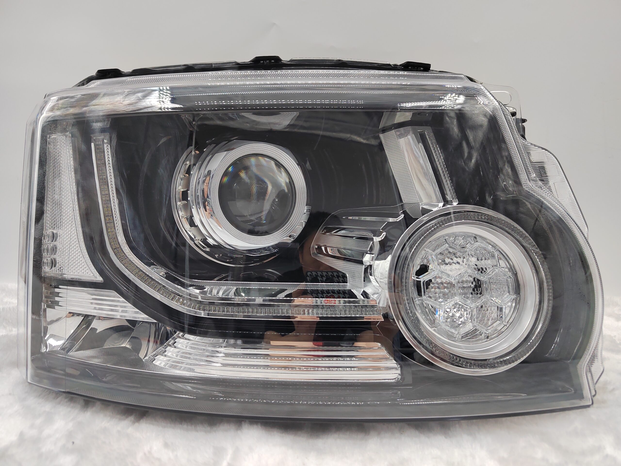 LAND ROVER DISCOVERY IV 2014-2016 XENON R.H.S HEADLIGHT ASSEMBLY