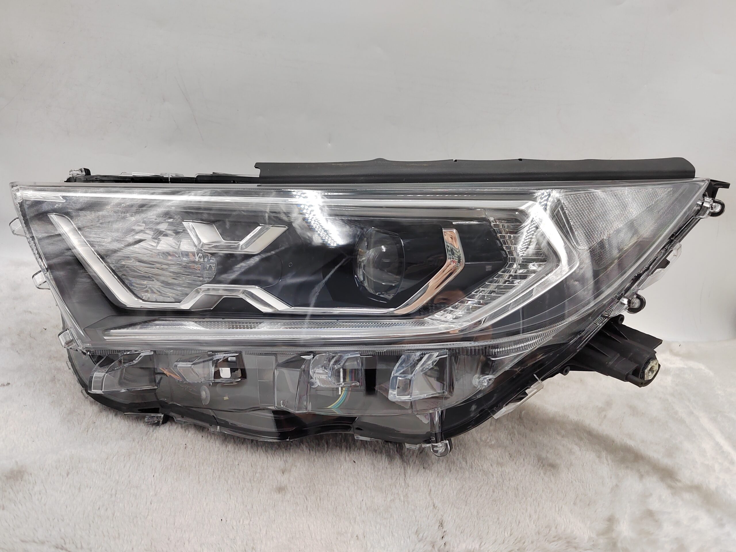 TOYOTA RAV4 V XA50 2019-2021 LED L.H.S HEADLIGHT ASSEMBLY