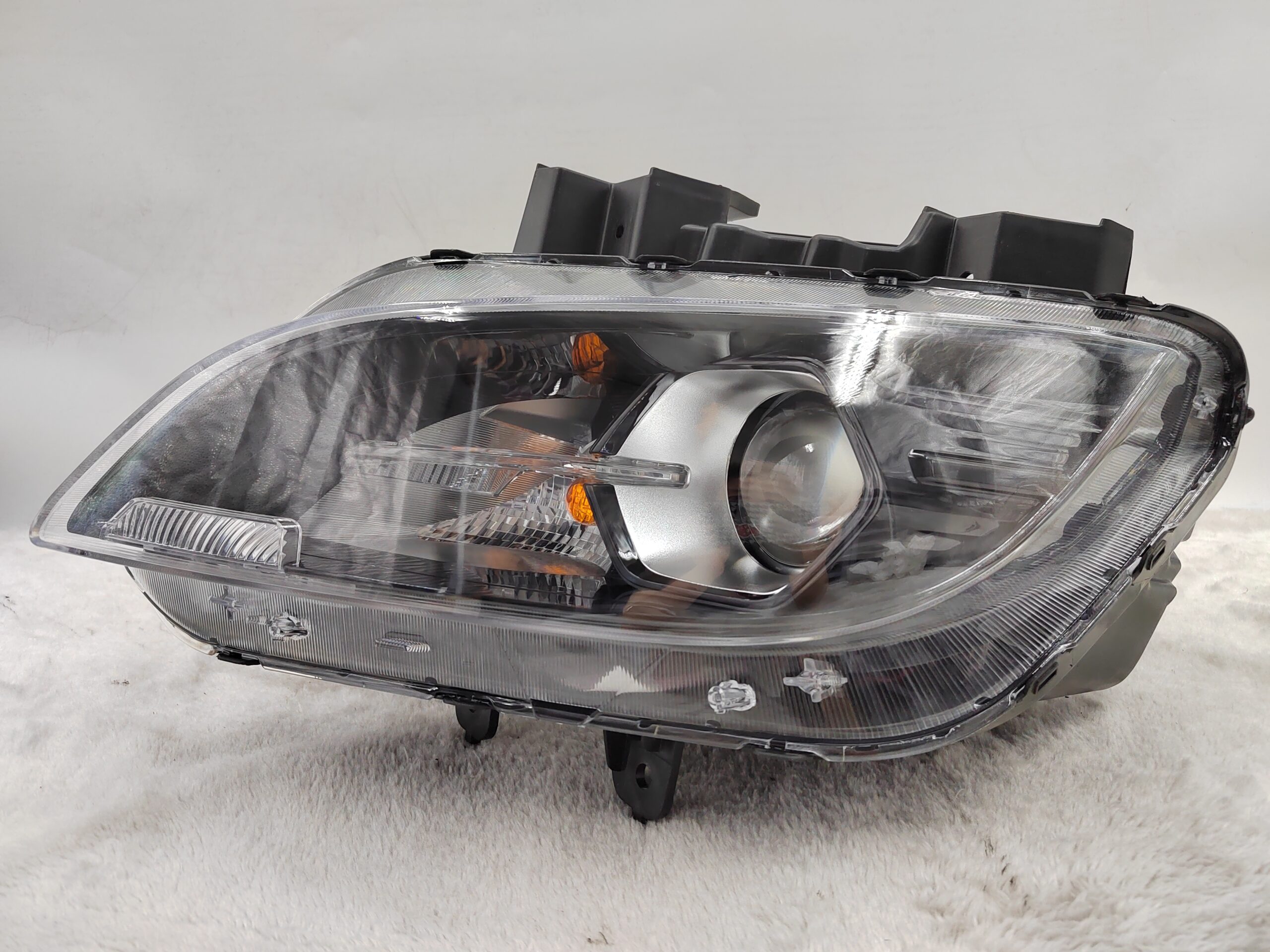 HYUNDAI KONA 2021-2023 HALOGEN L.H.S HEADLIGHT ASSEMBLY