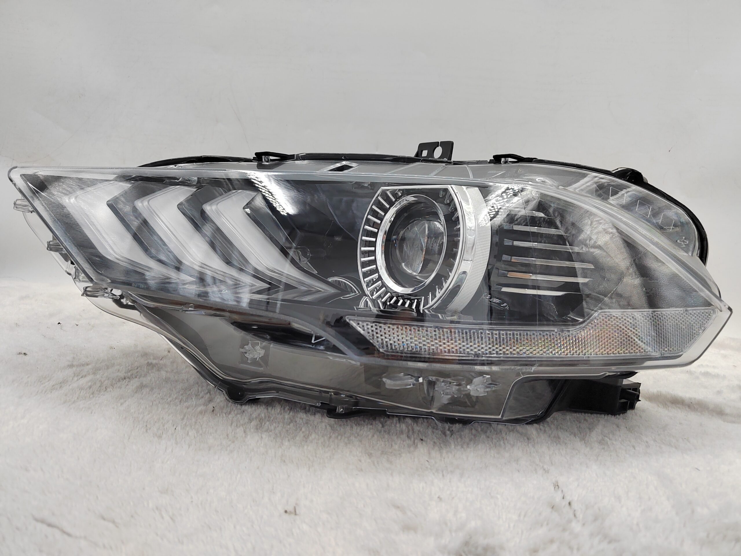 FORD MUSTANG 2018-2021 LED L.H.S HEADLIGHT ASSEMBLY