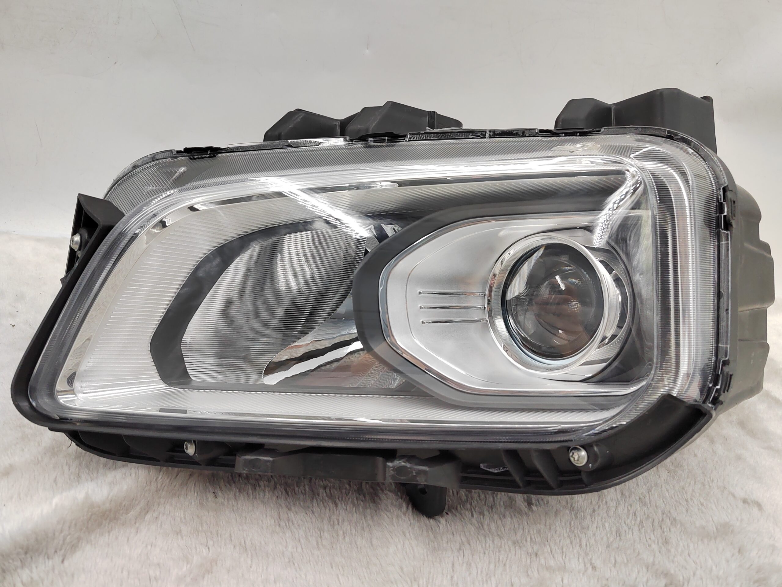 HYUNDAI KONA 2017-2020 HALOGEN L.H.S HEADLIGHT ASSEMBLY