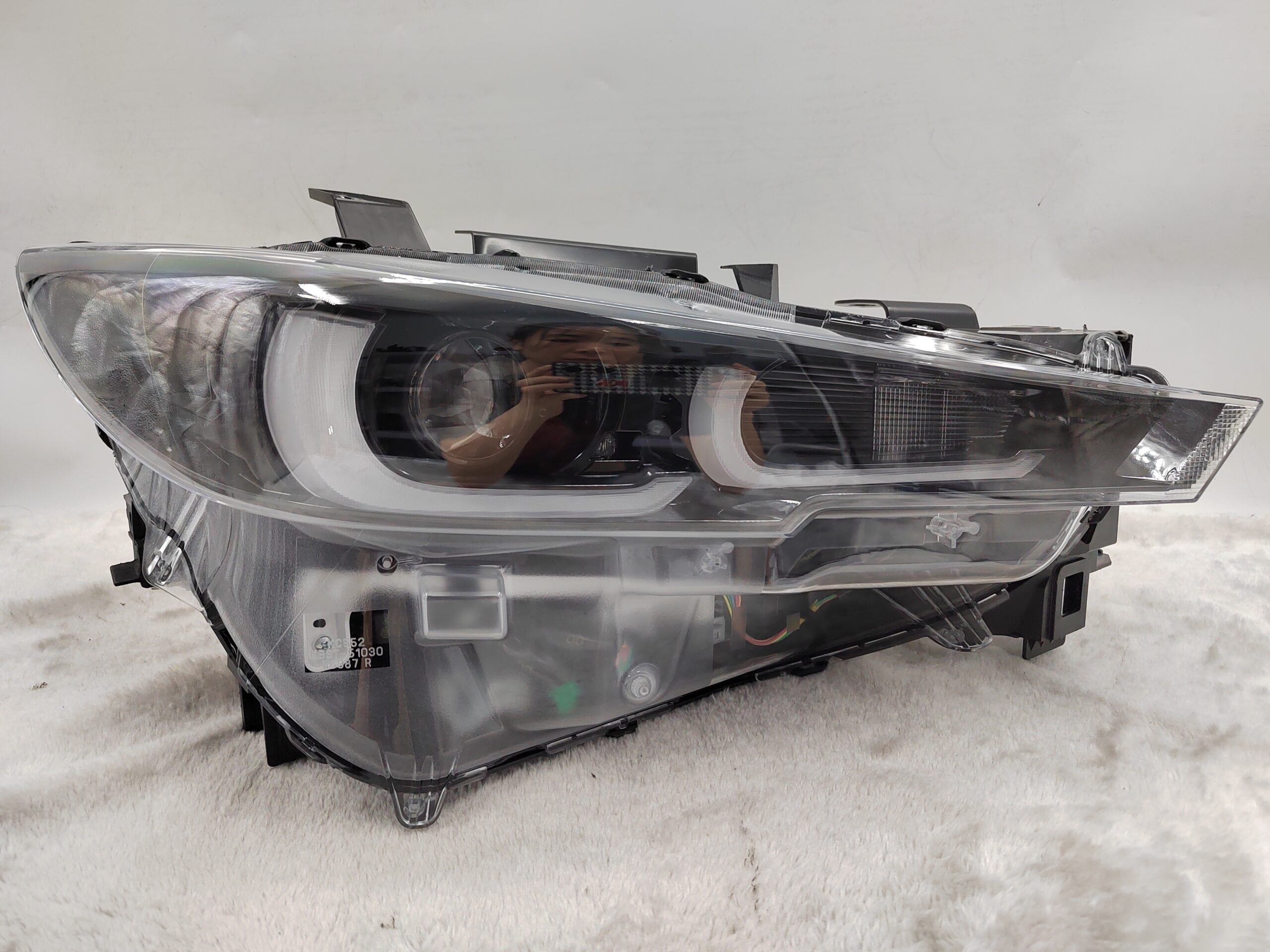 MAZDA CX-5 2022-2024 LED R.H.S HEADLIGHT ASSEMBLY