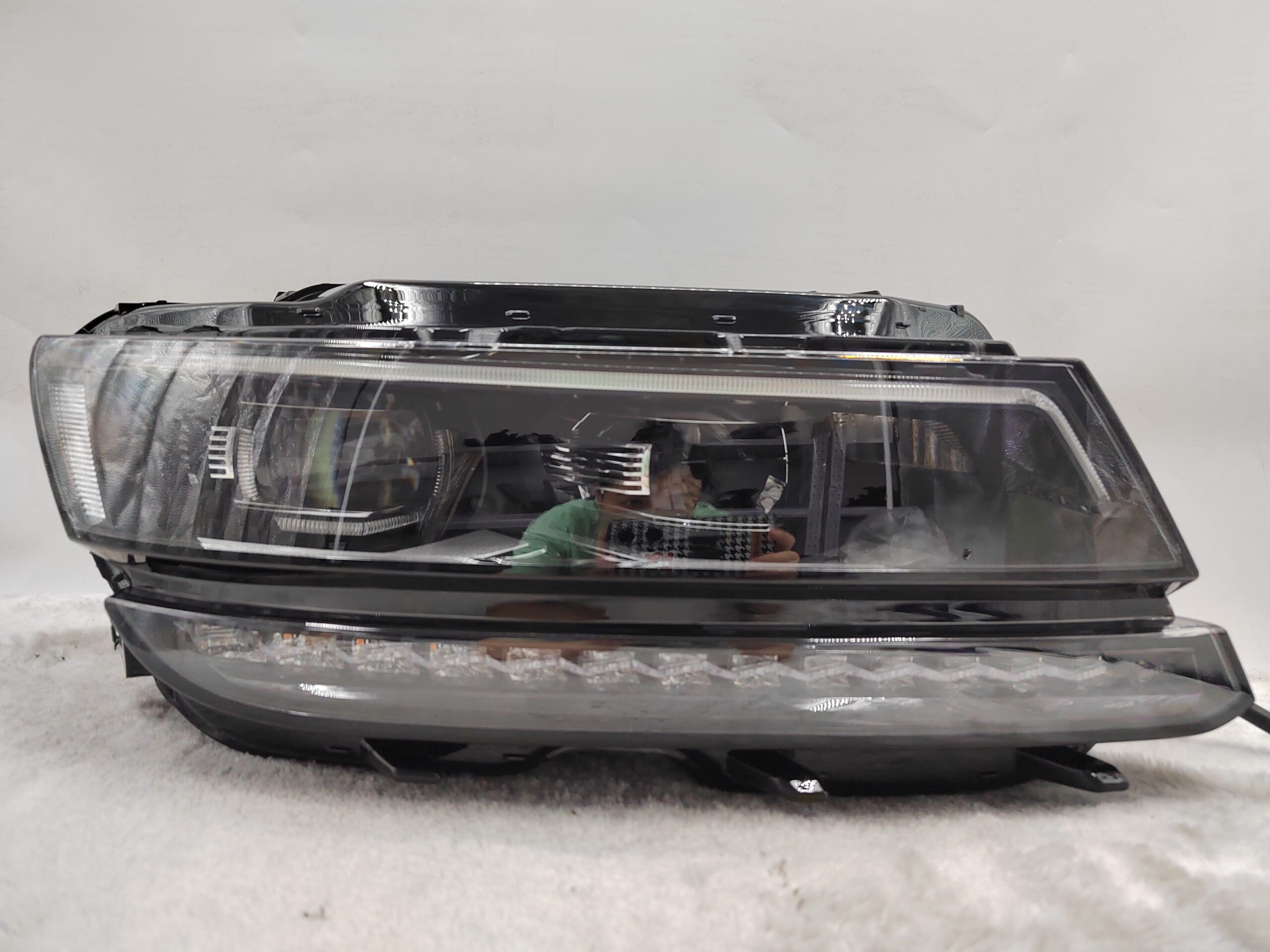 VOLKSWAGEN TIGUAN 2017-2020 LED R.H.S HEADLIGHT ASSEMBLY