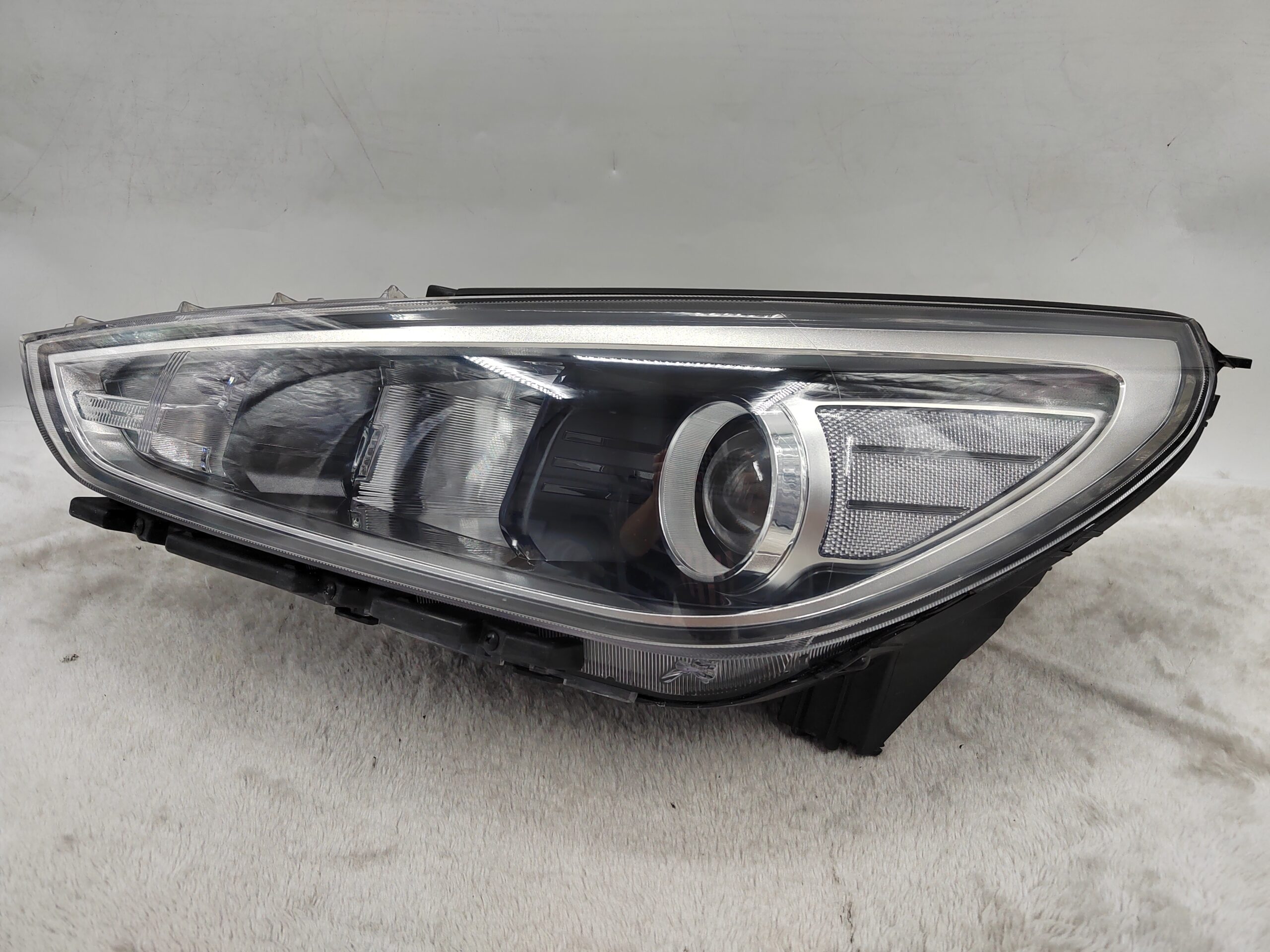 HYUNDAI I30 GO 2017-2019 HALOGEN L.H.S HEADLIGHT ASSEMBLY