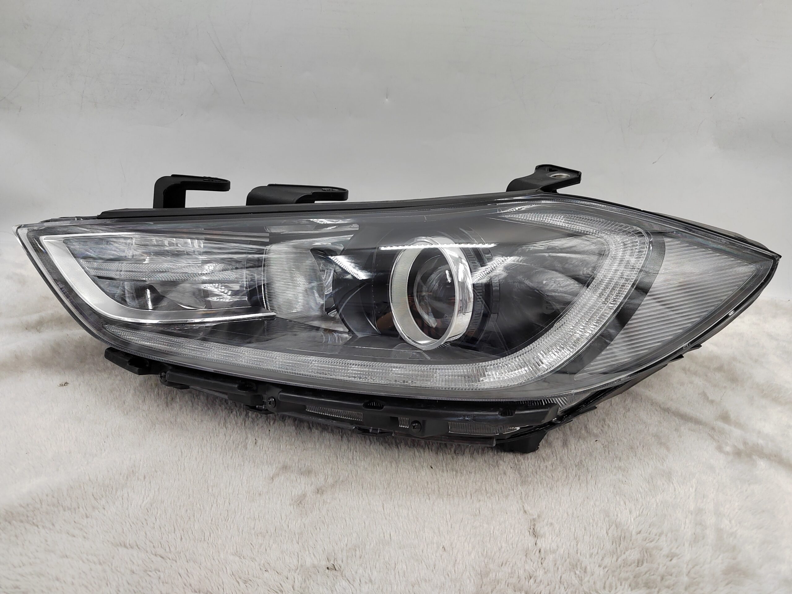 HYUNDAI ELANTRA AD 2017-2018 HALOGEN L.H.S HEADLIGHT ASSEMBLY