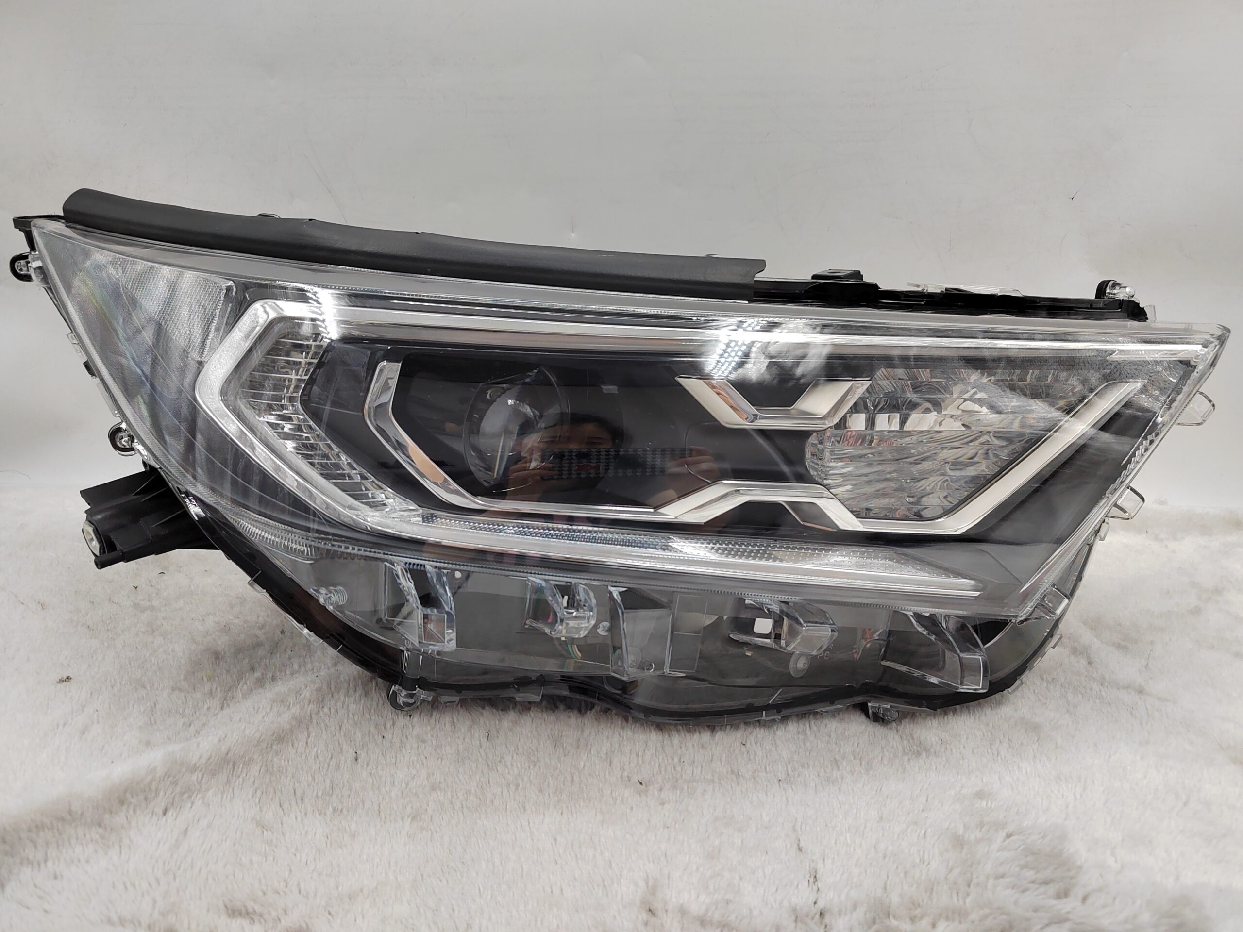 TOYOTA RAV4 V XA50 2019-2021 LED R.H.S HEADLIGHT ASSEMBLY