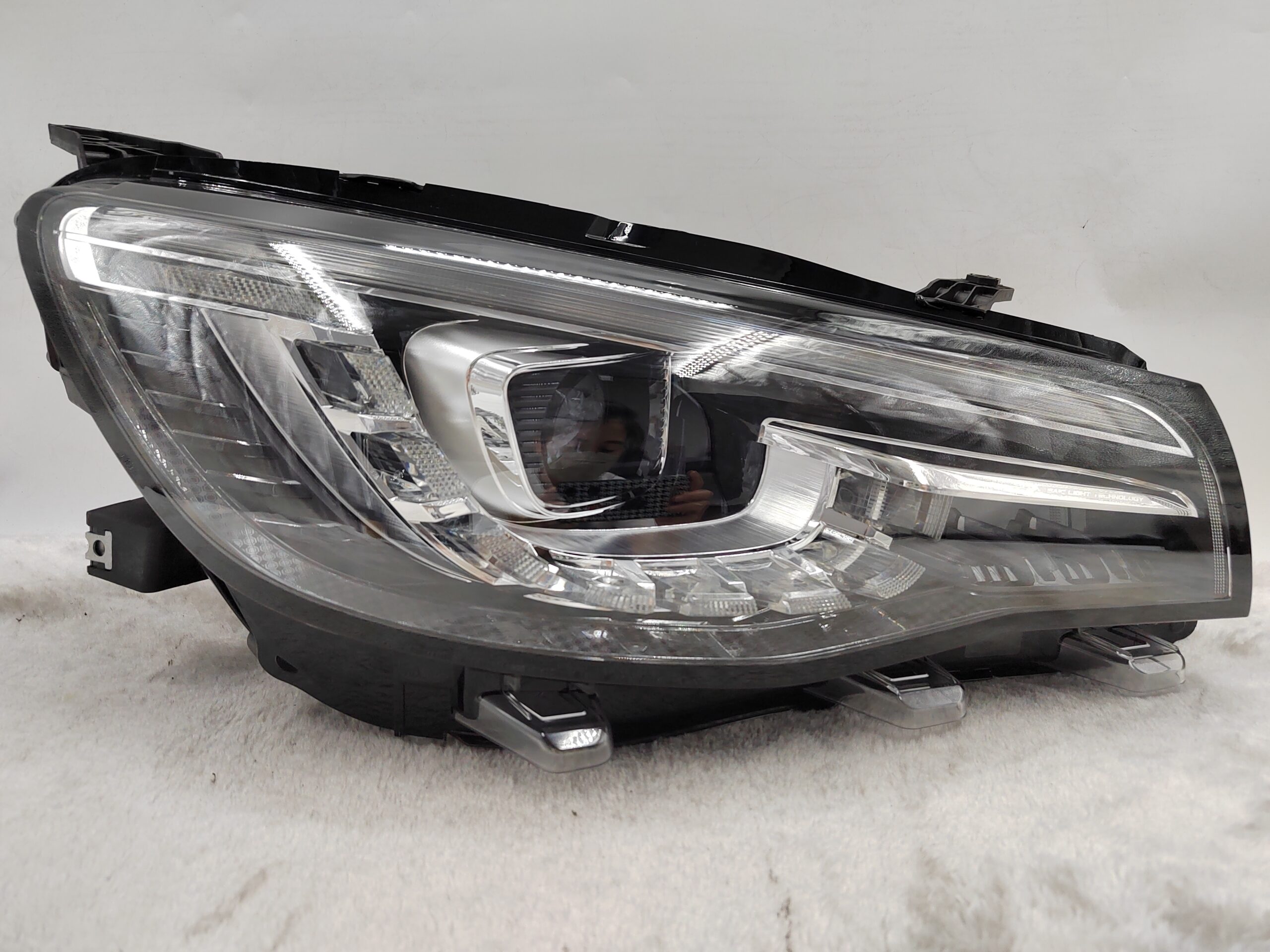 MG HS 2018-2022 LED R.H.S HEADLIGHT ASSEMBL