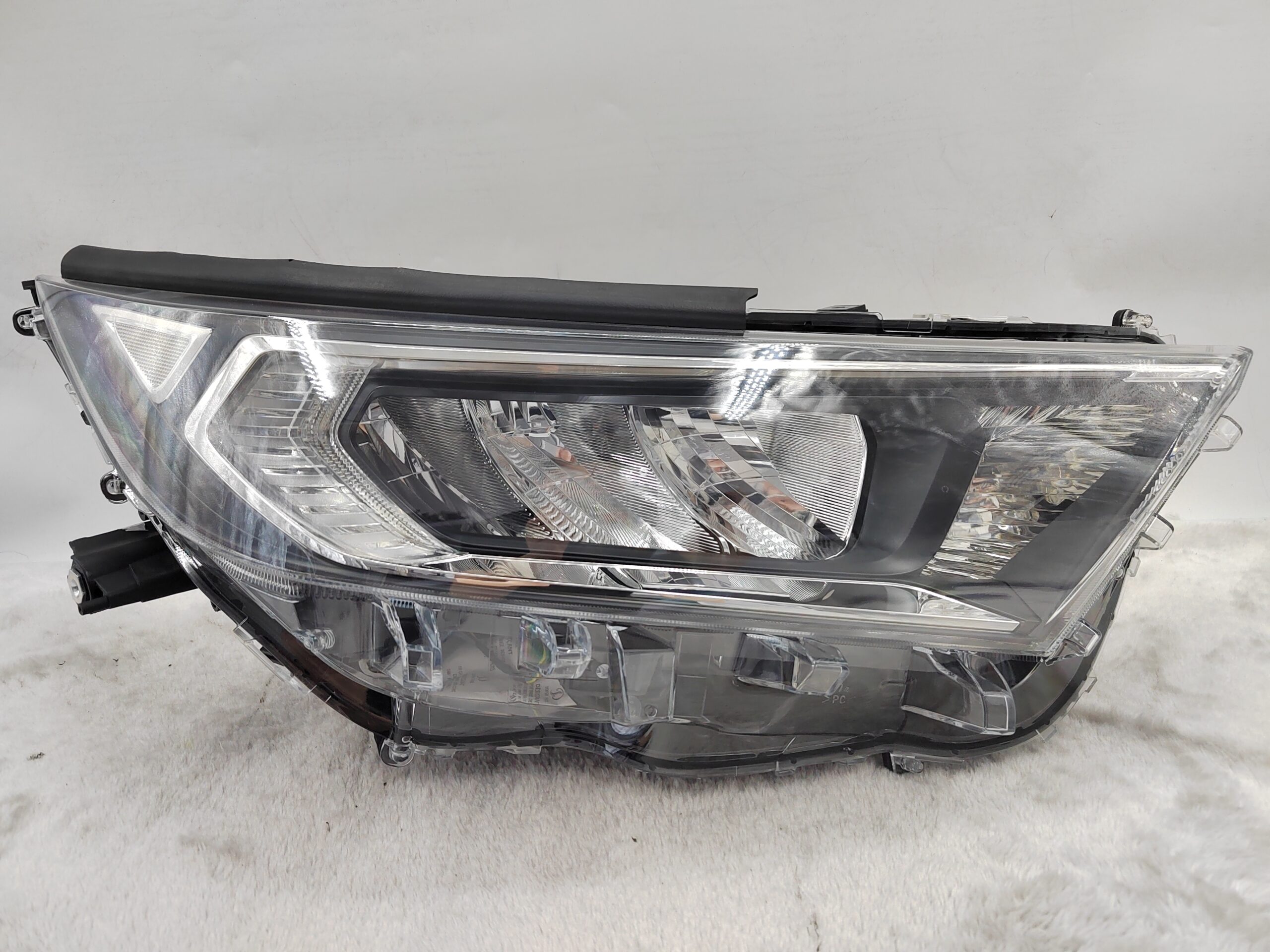 TOYOTA RAV4 V XA50 2019-2021 LED R.H.S HEADLIGHT ASSEMBLY