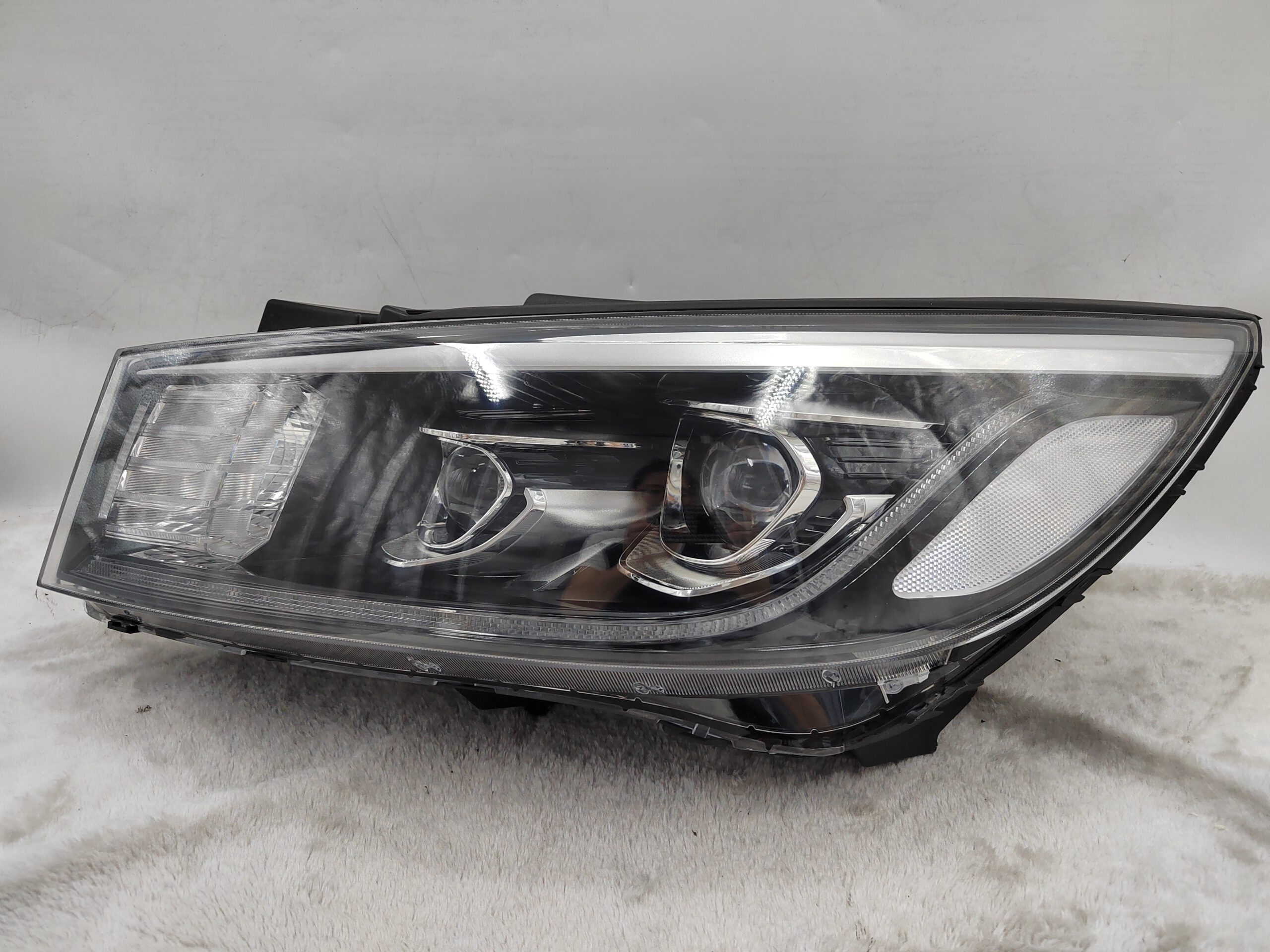 KIA CARNIVAL 2018-2020 LED L.H.S HEADLIGHT ASSEMBLY