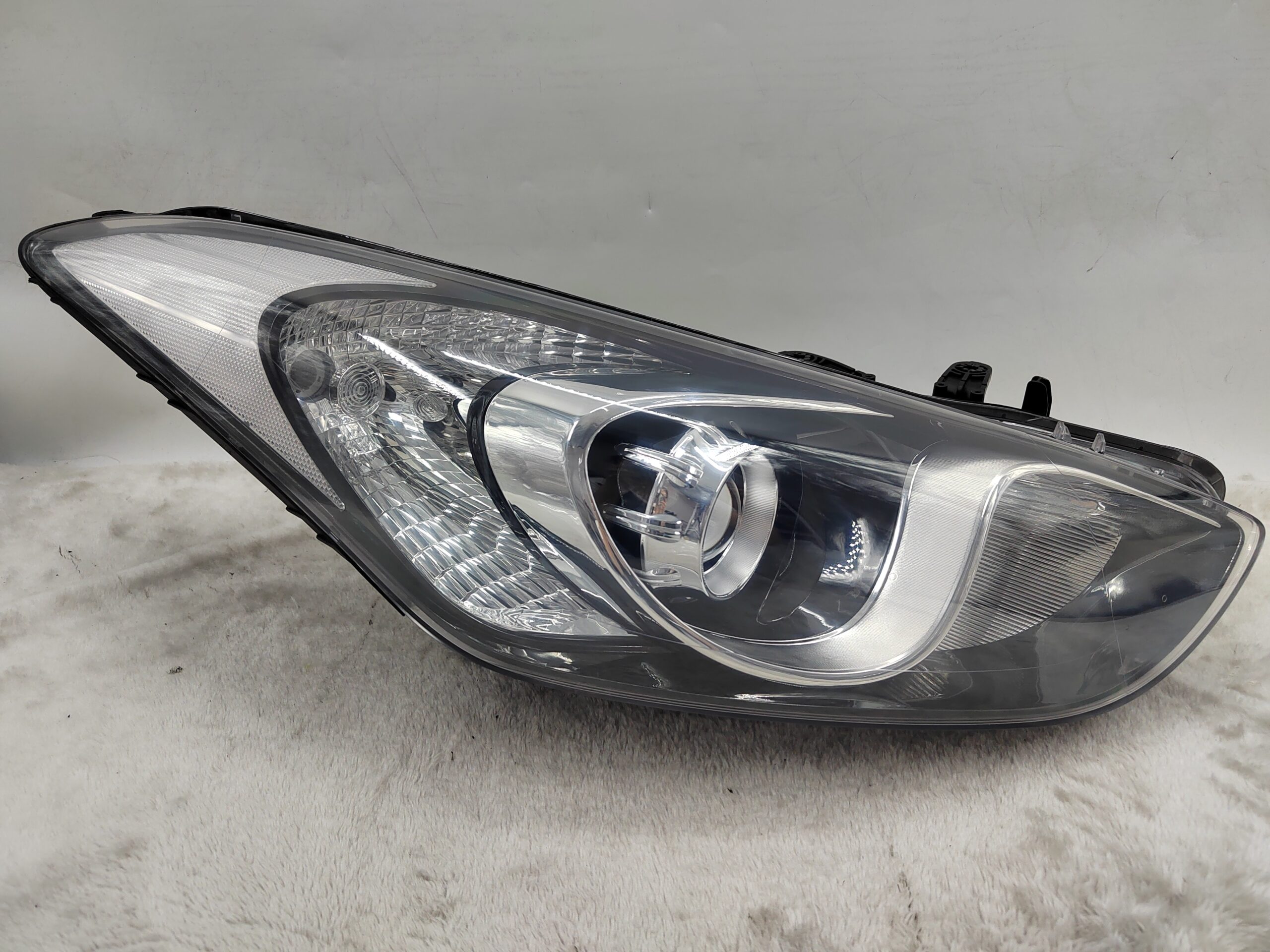 HYUNDAI I30 GD 2012-2016 HALOGEN R.H.S HEADLIGHT ASSEMBLY