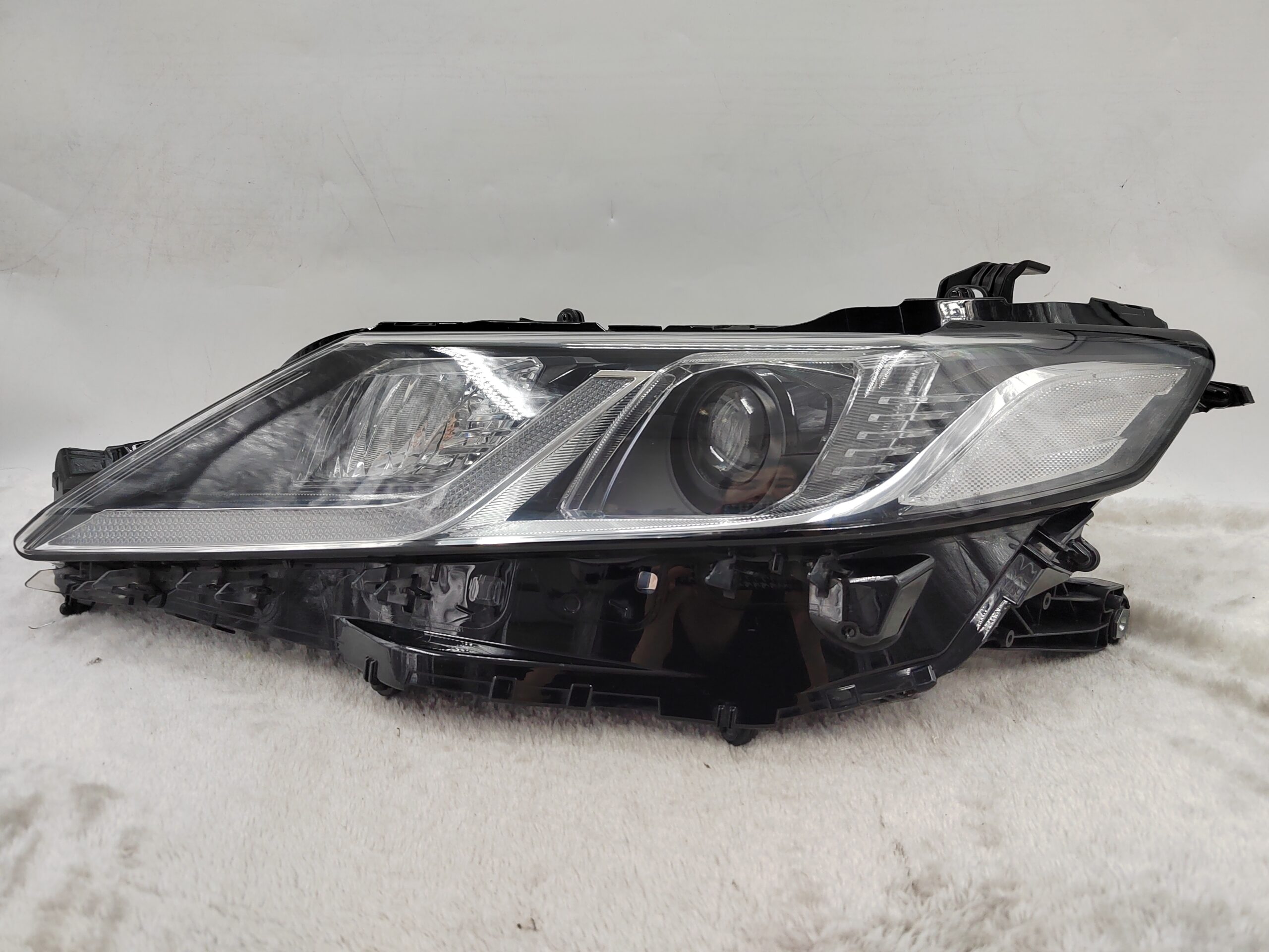 TOYOTA CAMRY ACV70 2018-2022 LED L.H.S HEADLIGHT ASSEMBLY