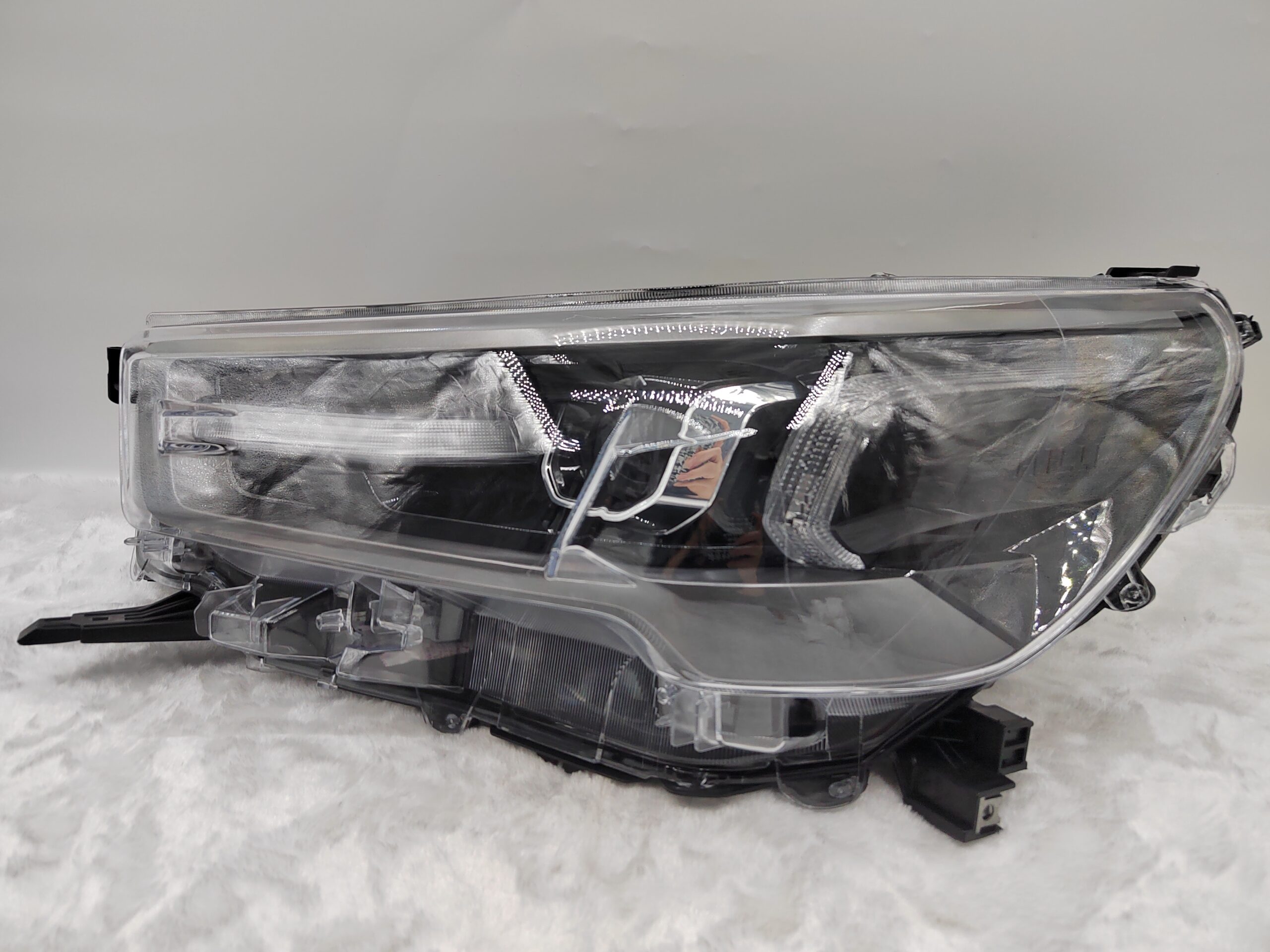 TOYOTA HILUX REVO 2020-2023 LED L.H.S HEADLIGHT ASSEMBLY